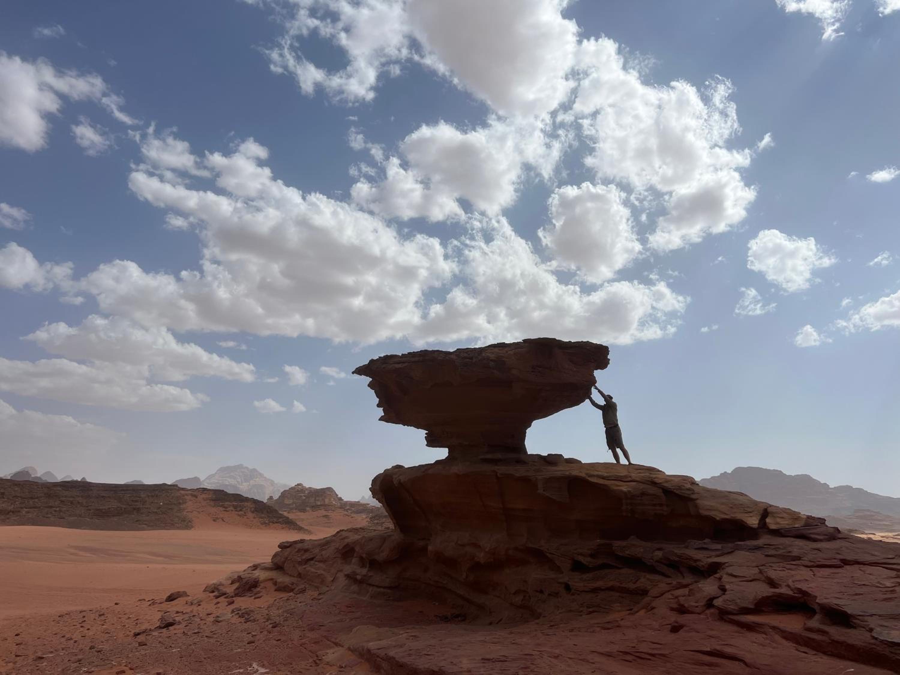 Wadi Rum Luxury Hamad & Jeep Tours view 5