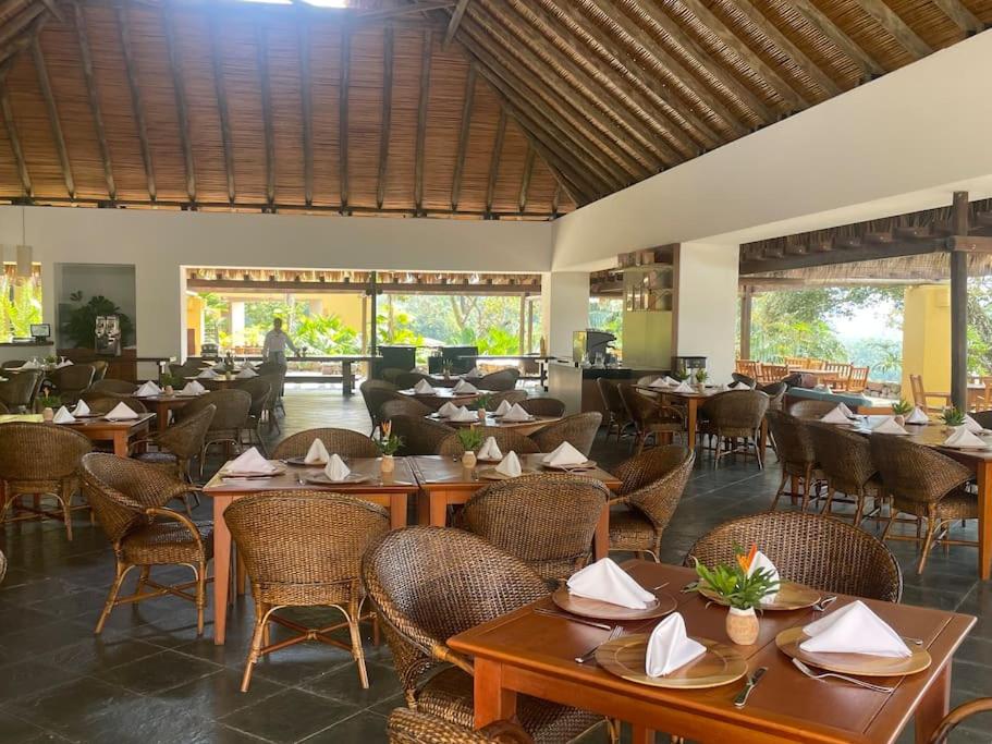 Villa Resort Golf Country Club Mesa Yeguas naturaleza