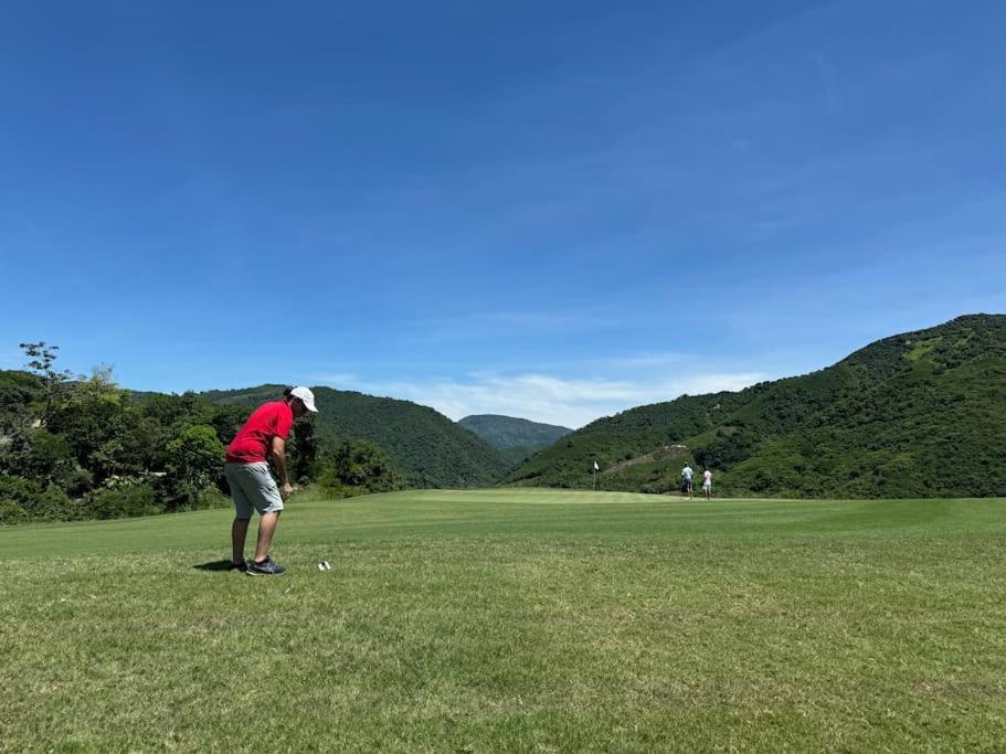 Villa Resort Golf Country Club Mesa Yeguas naturaleza