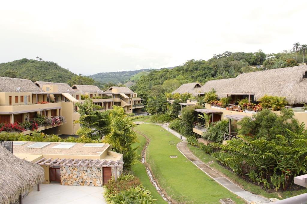 Villa Resort Golf Country Club Mesa Yeguas naturaleza