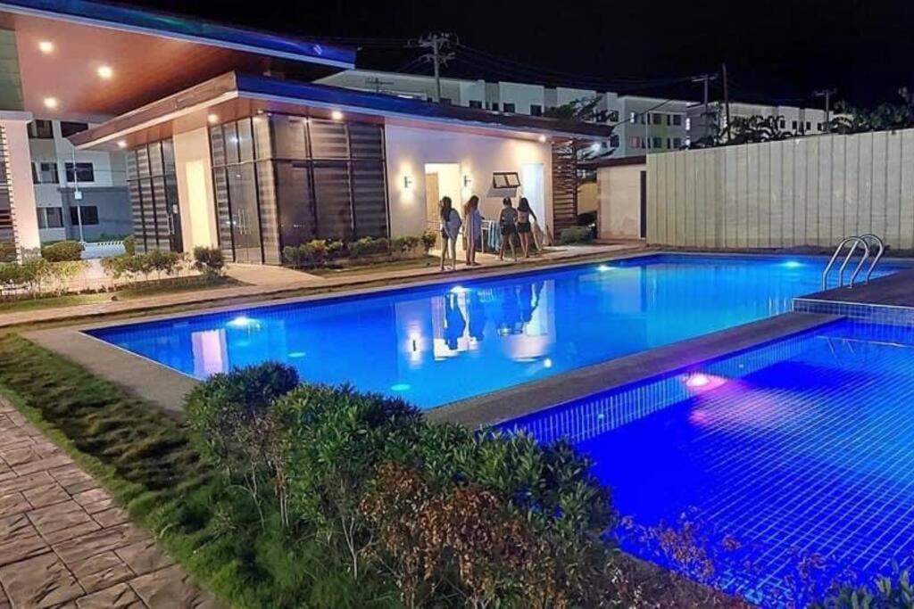 Plumera Condo Near Airport Malls & Schools with Elevator205 view 2