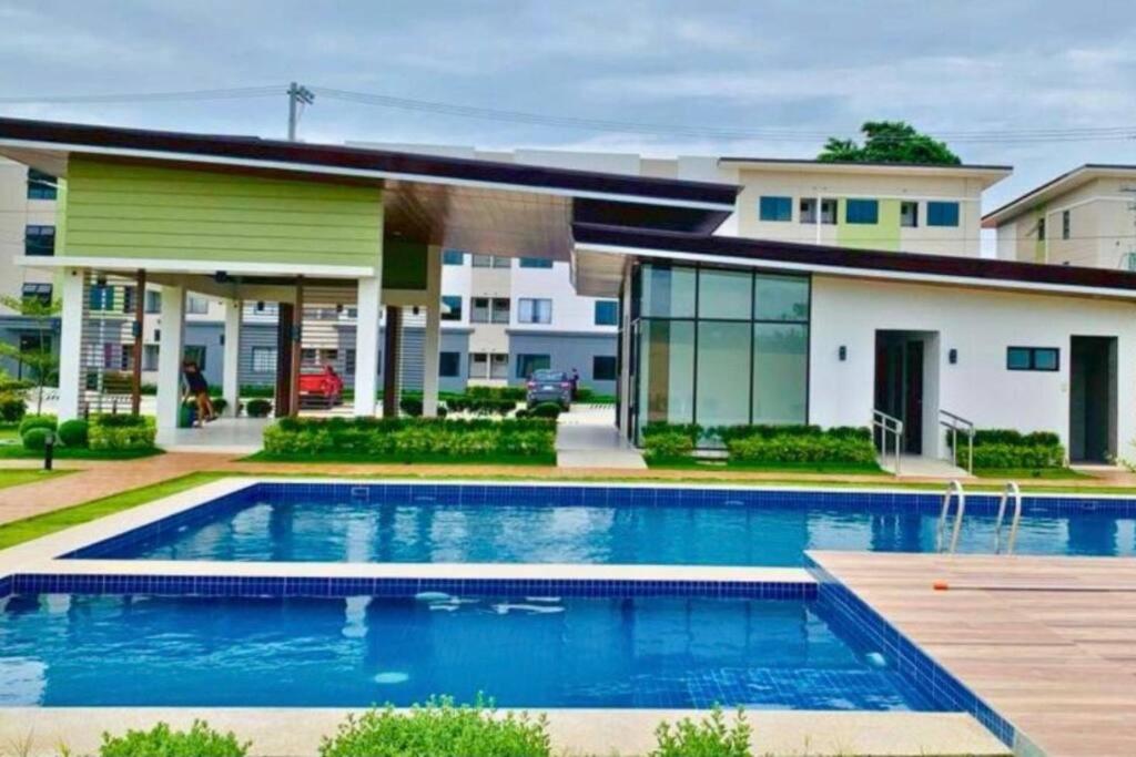Plumera Condo Near Airport Malls & Schools with Elevator205 view 5