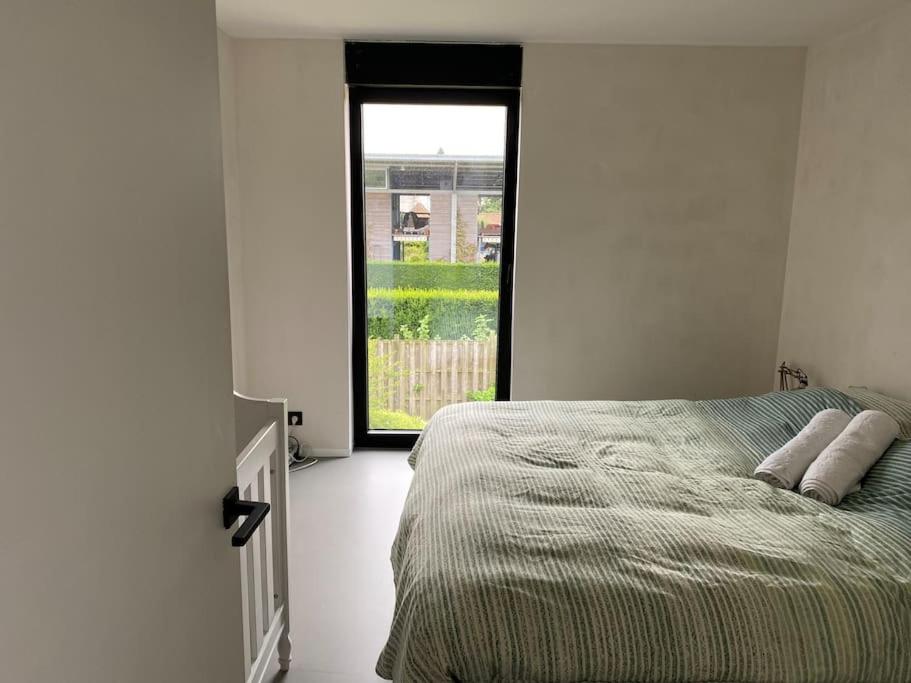 Modern spatious house near Bruges
