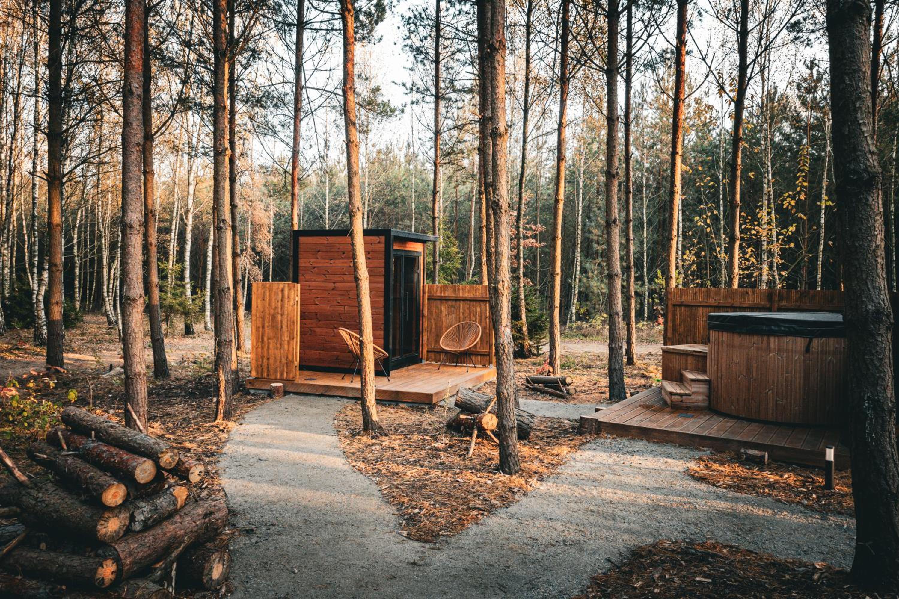 Osada LoveLaski - balia jacuzzi, sauna i kominek - całoroczne domki premium
