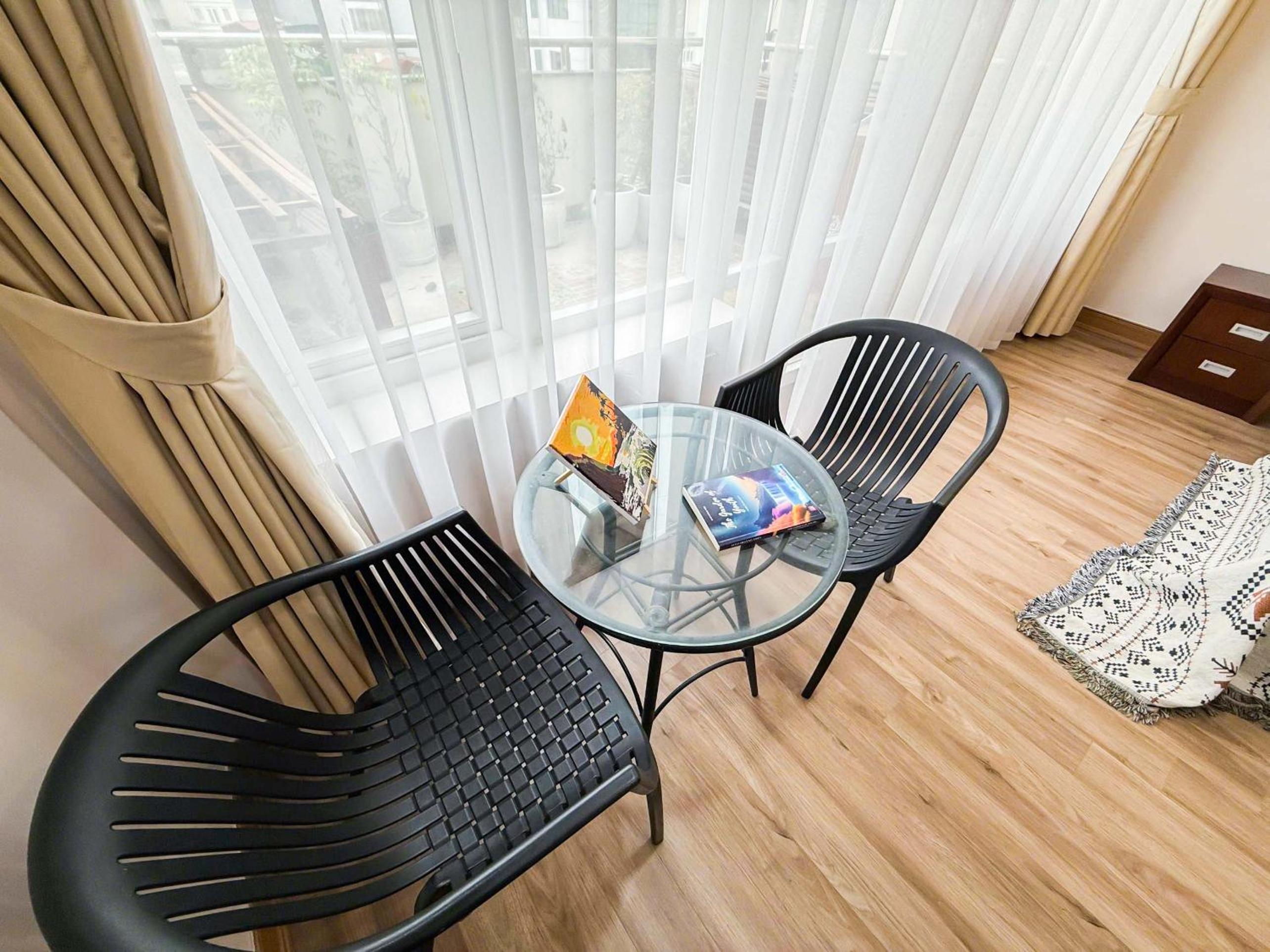 Eco Nest Classic Apartment & Hotel