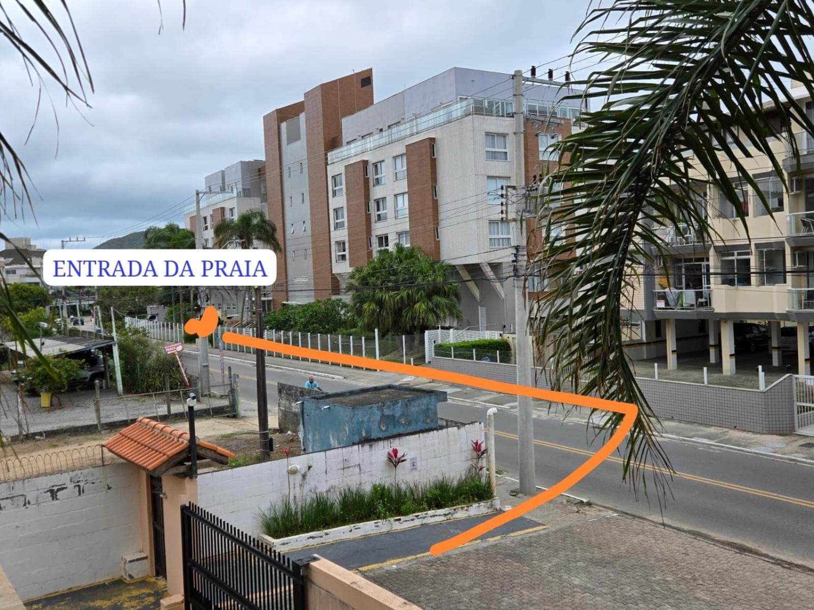 Apartamento na rua da praia