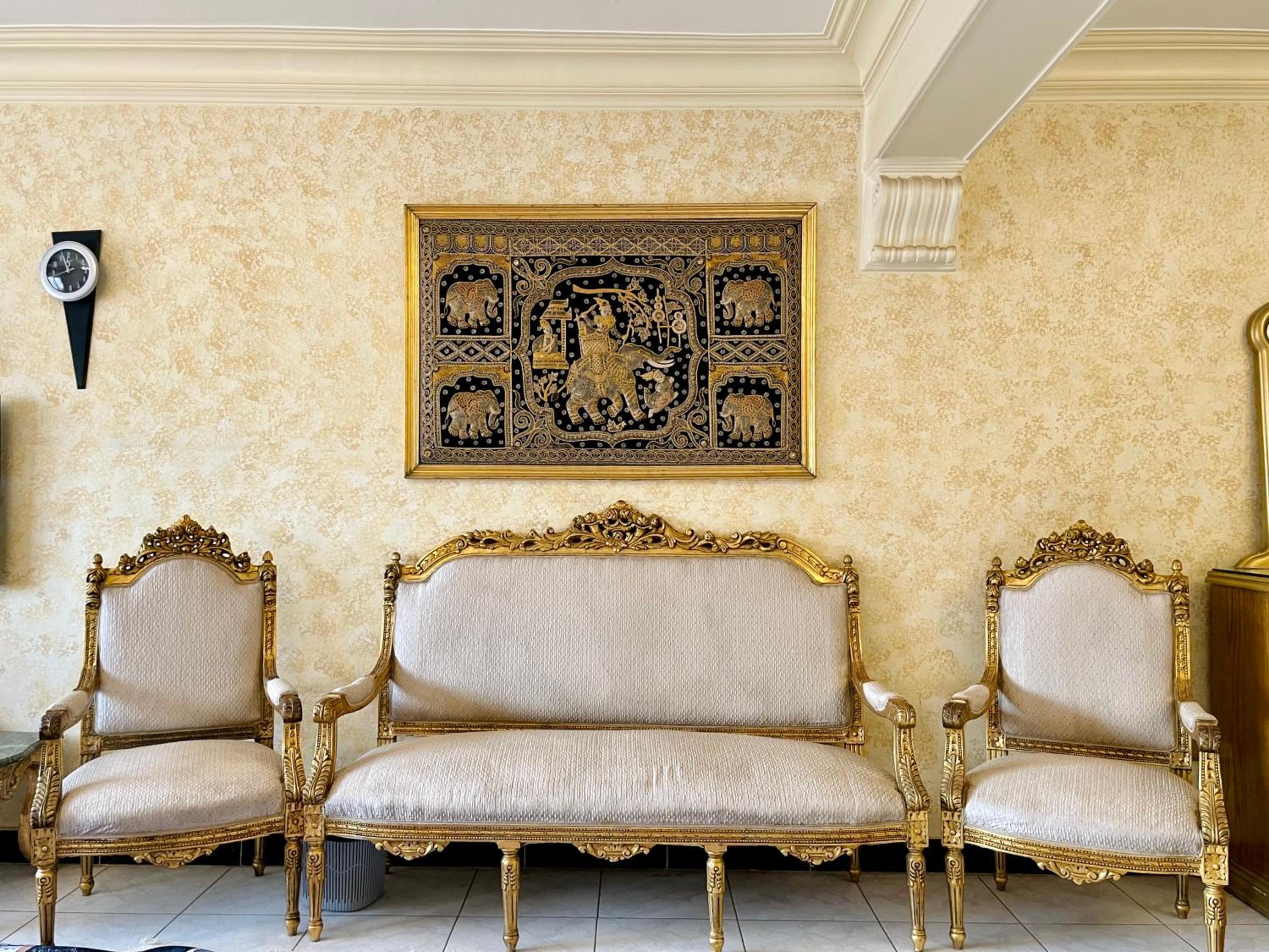 lounge