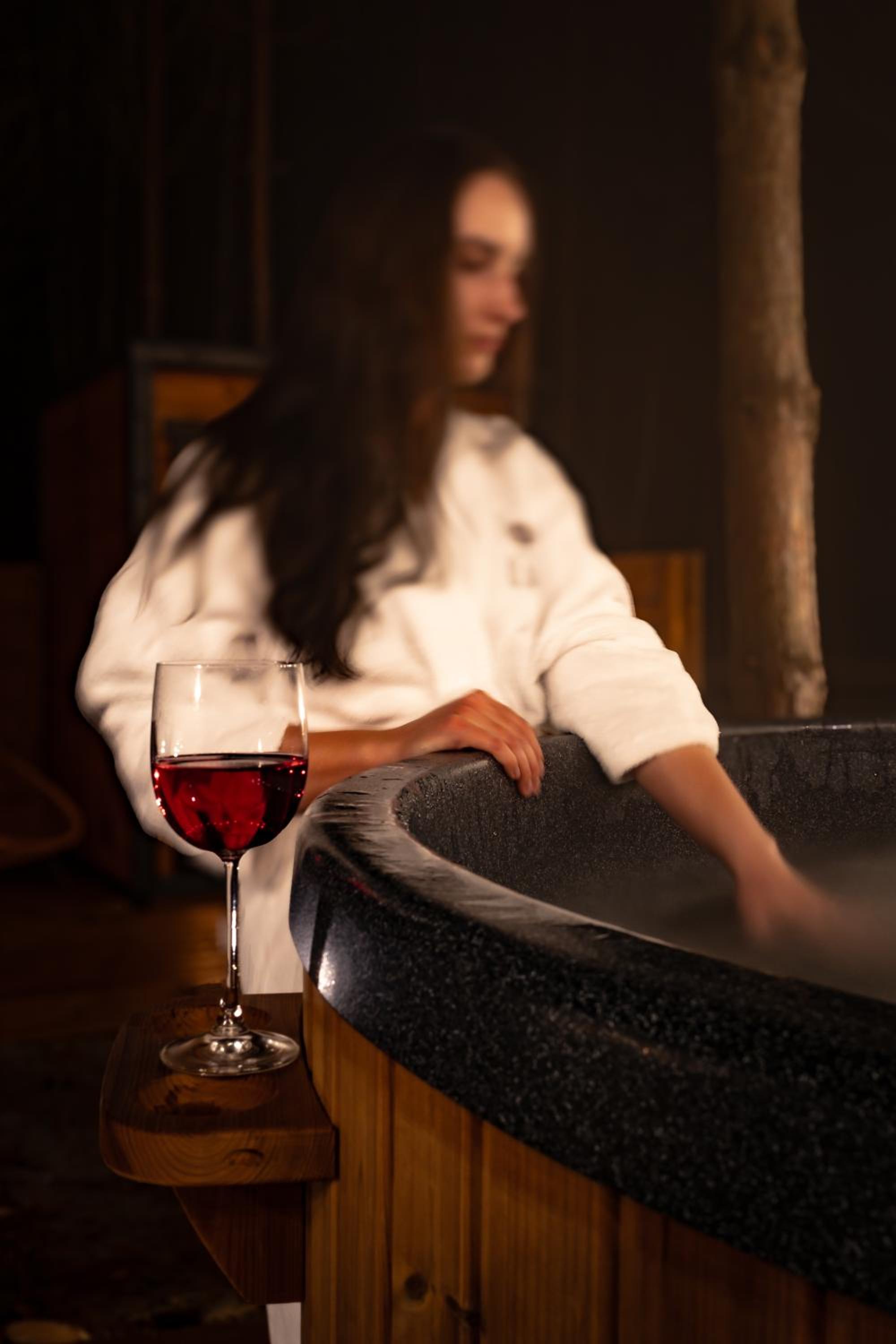 Osada LoveLaski - balia jacuzzi, sauna i kominek - całoroczne domki premium