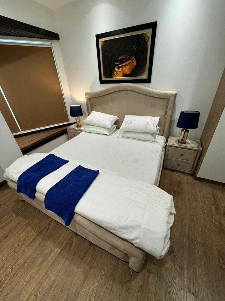 Sky Vista Executive Apartments - Centaurus Mall View