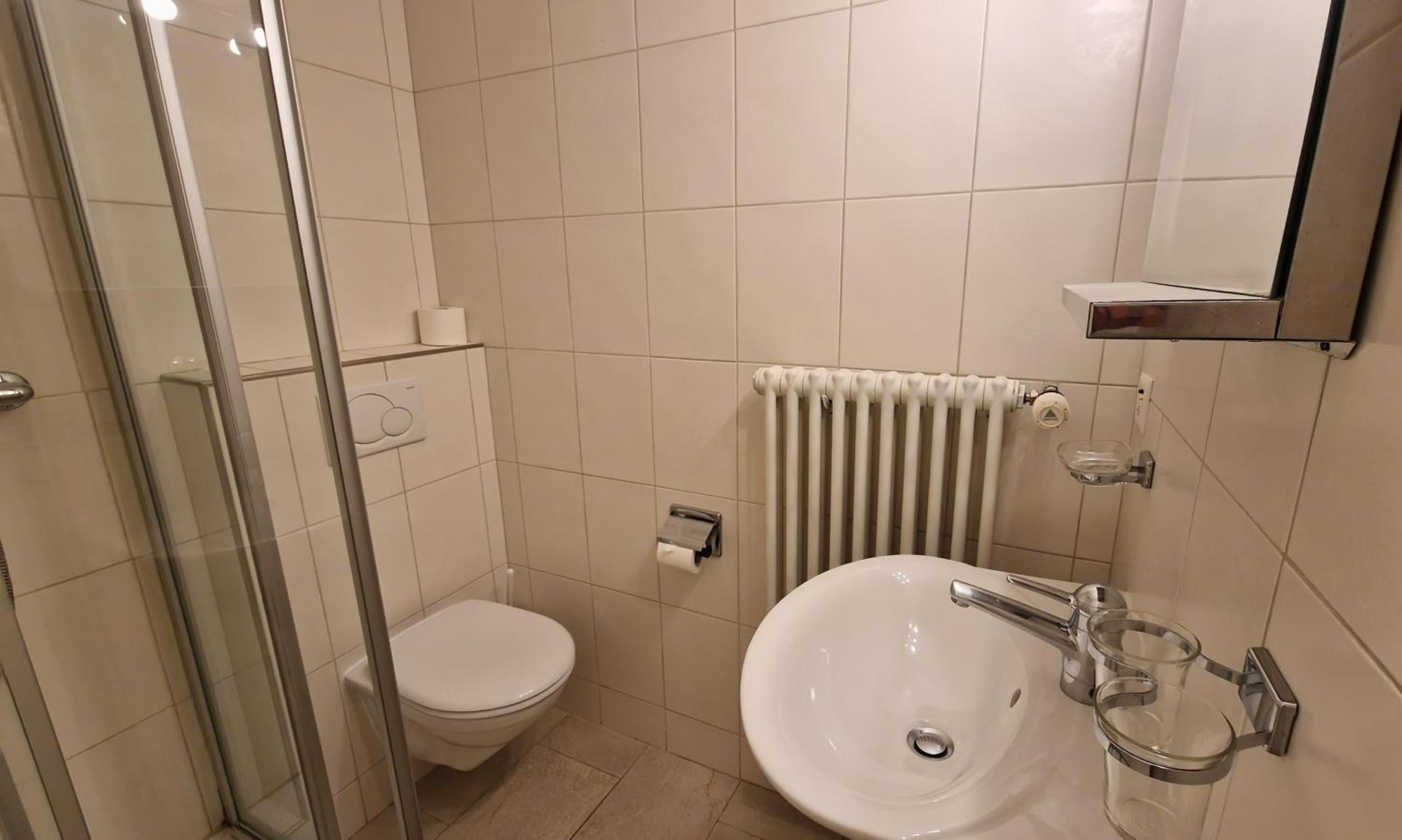 Photo 32