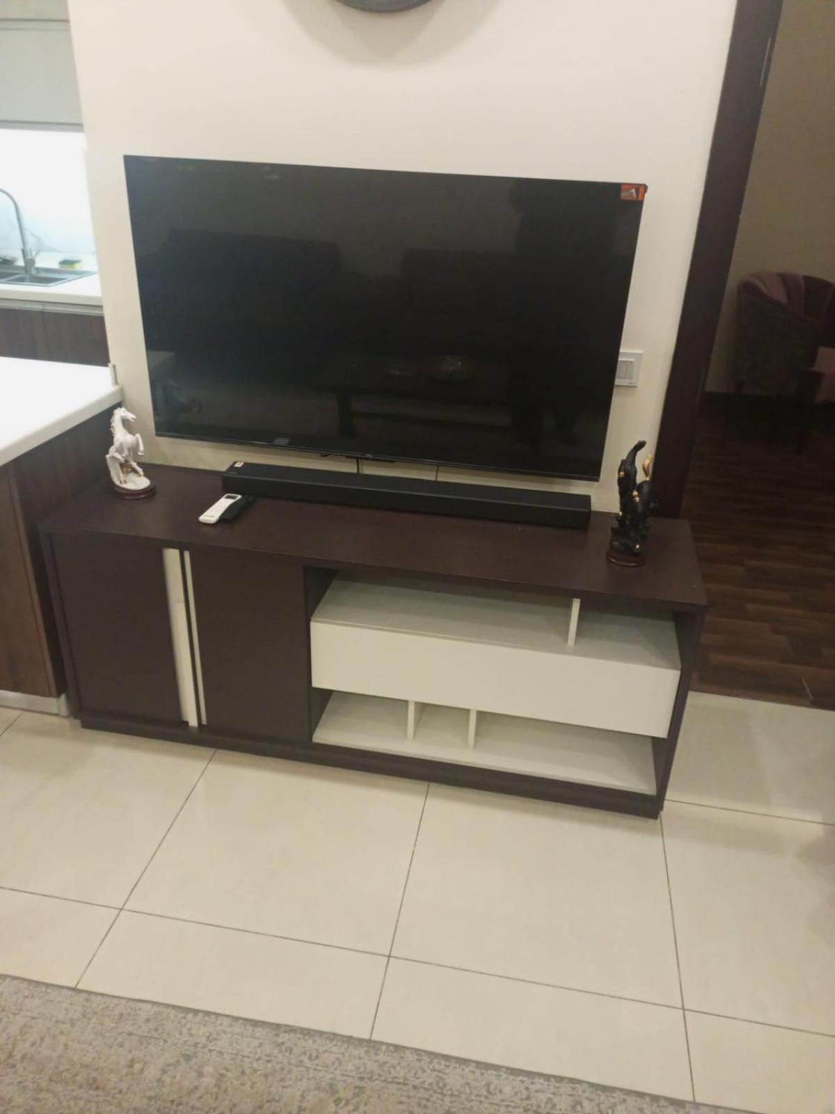 Sky Vista Executive Apartments - Centaurus Mall View