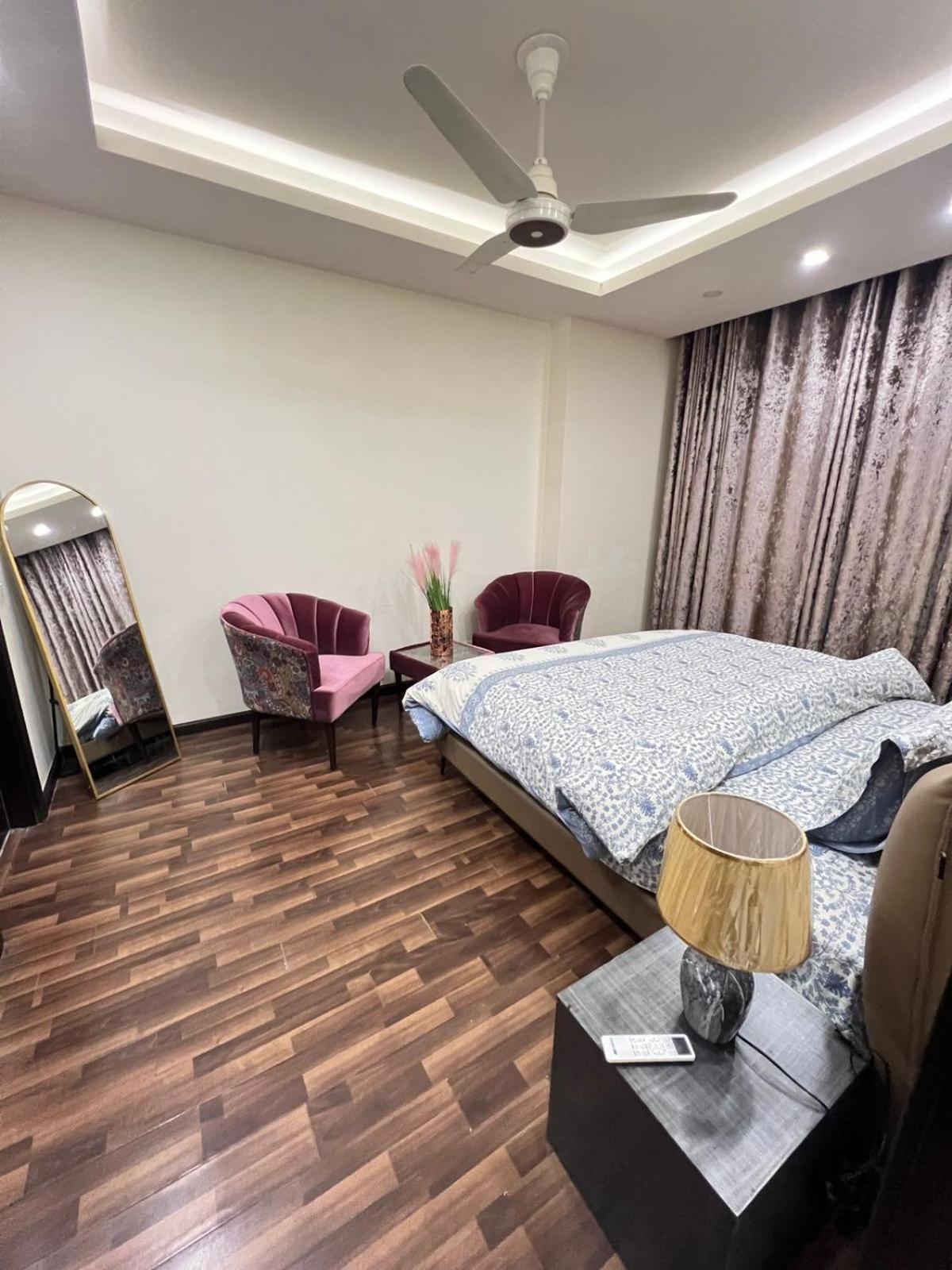 Sky Vista Executive Apartments - Centaurus Mall View