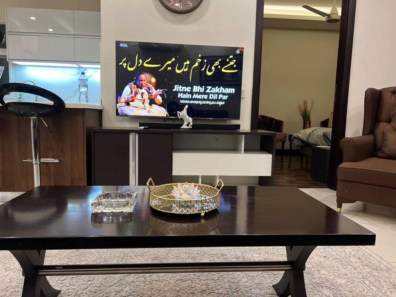 Sky Vista Executive Apartments - Centaurus Mall View