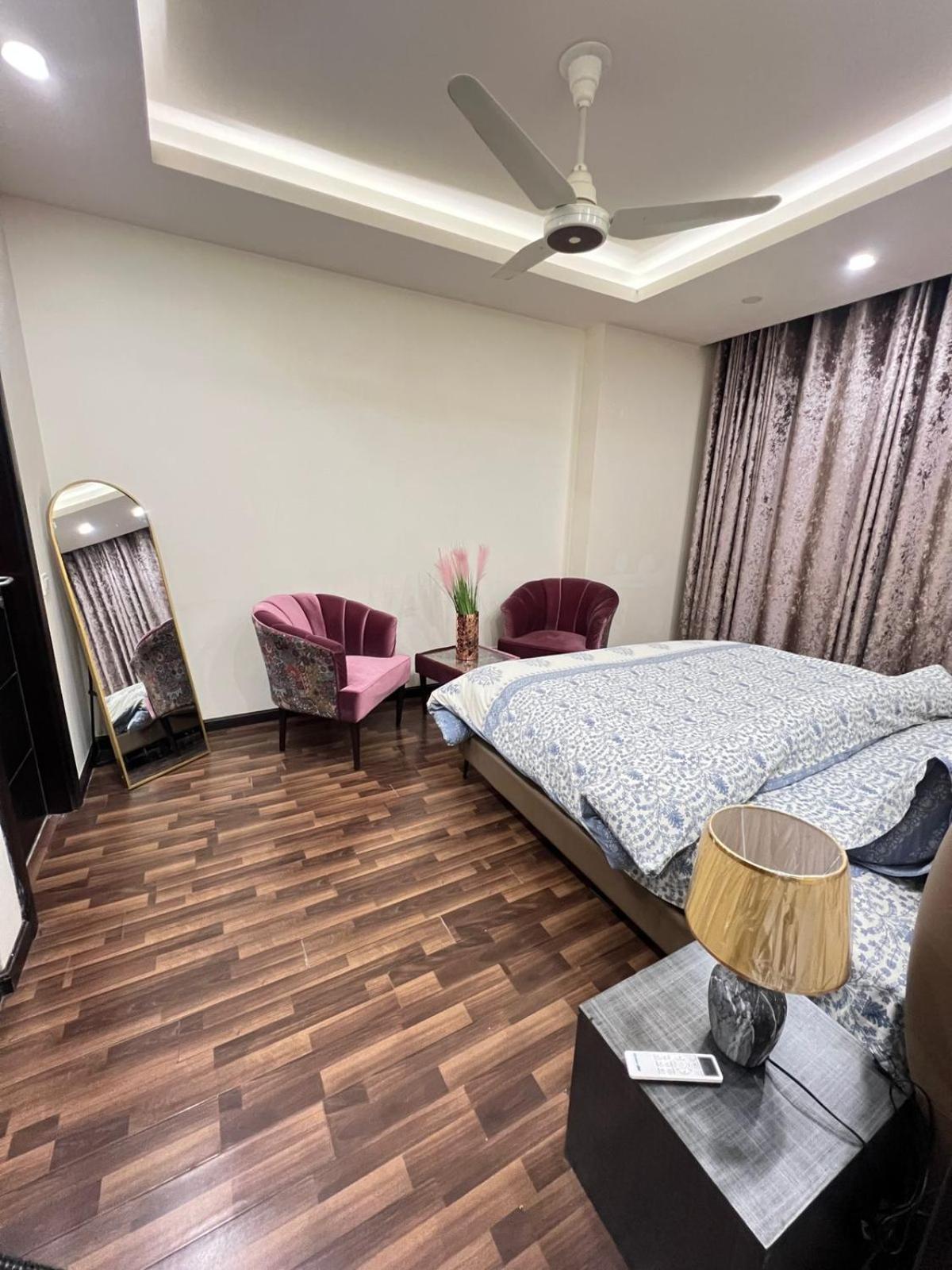 Sky Vista Executive Apartments - Centaurus Mall View