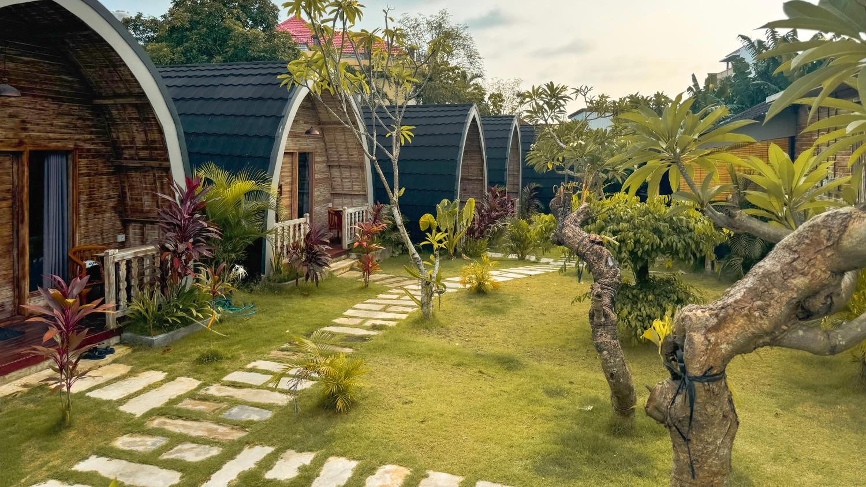 Bungalow Jungle Padonan view 5