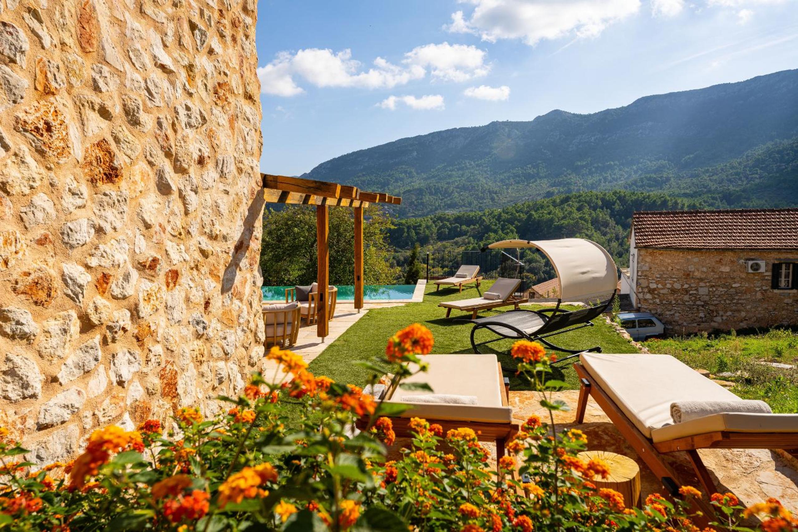 MY DALMATIA - Authentic Villa Fisola with private infinity pool and sea view view 2