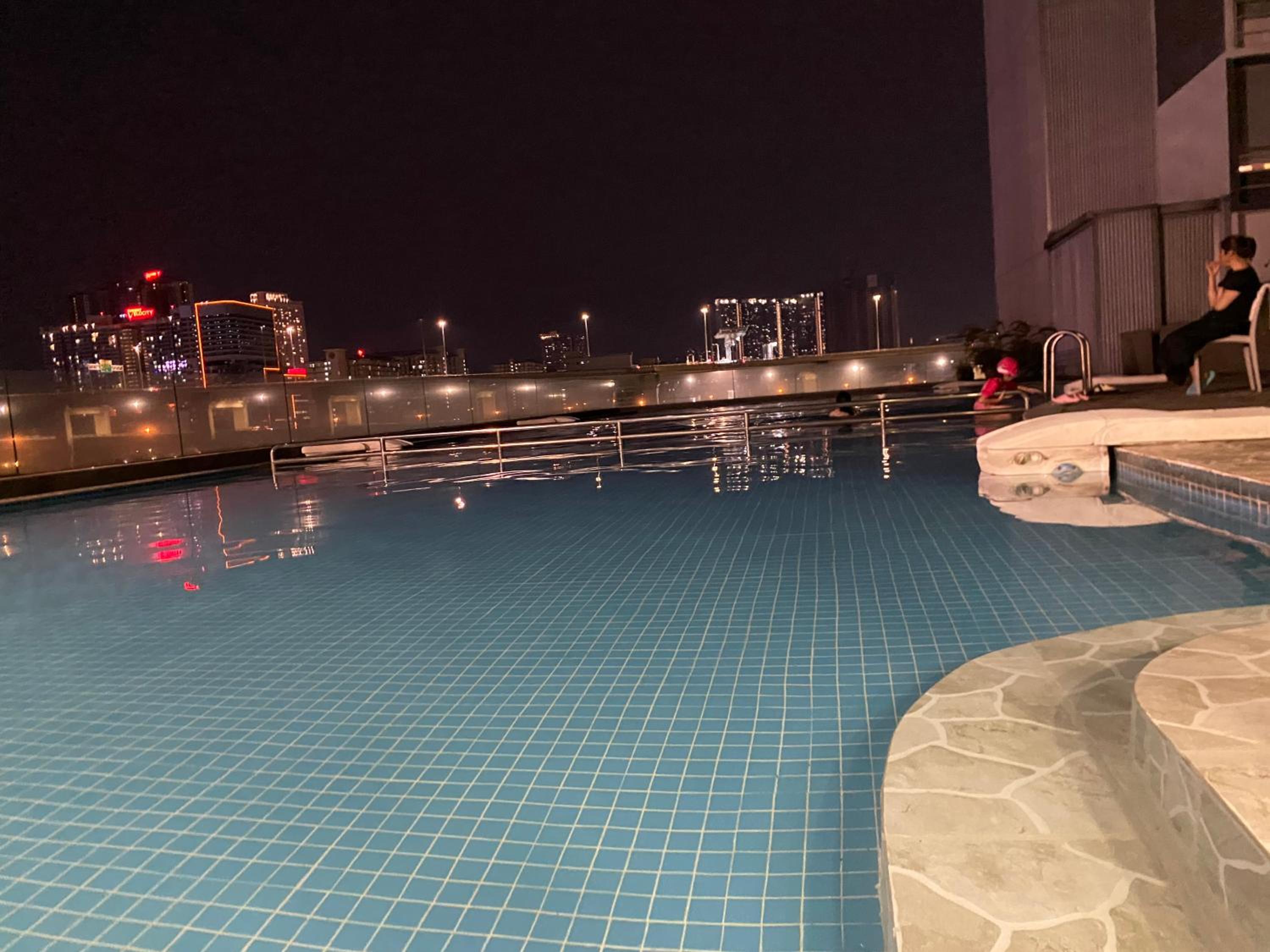 WakakaPackers CityView Condo