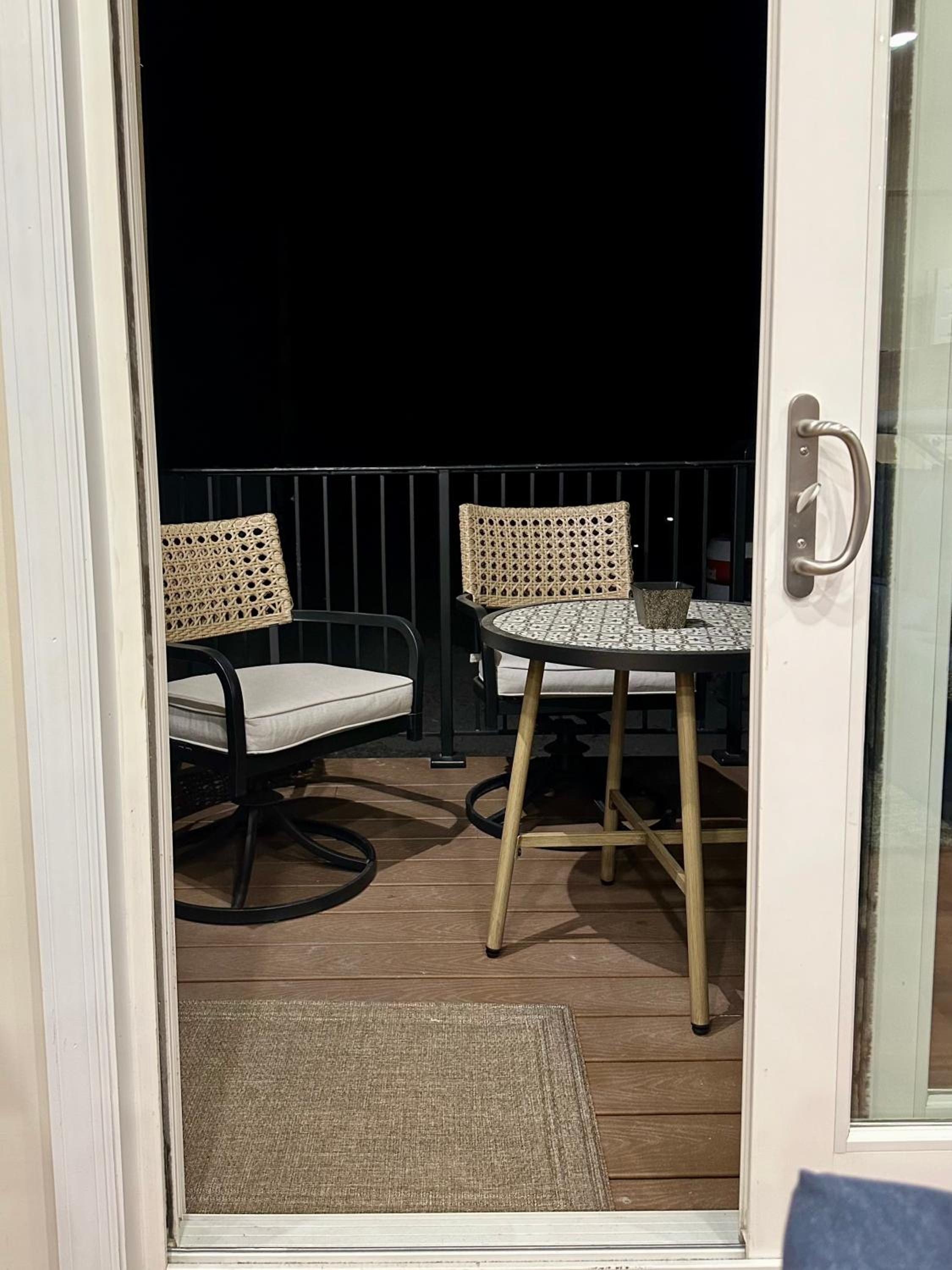 Saugerties Waterfront Getaway