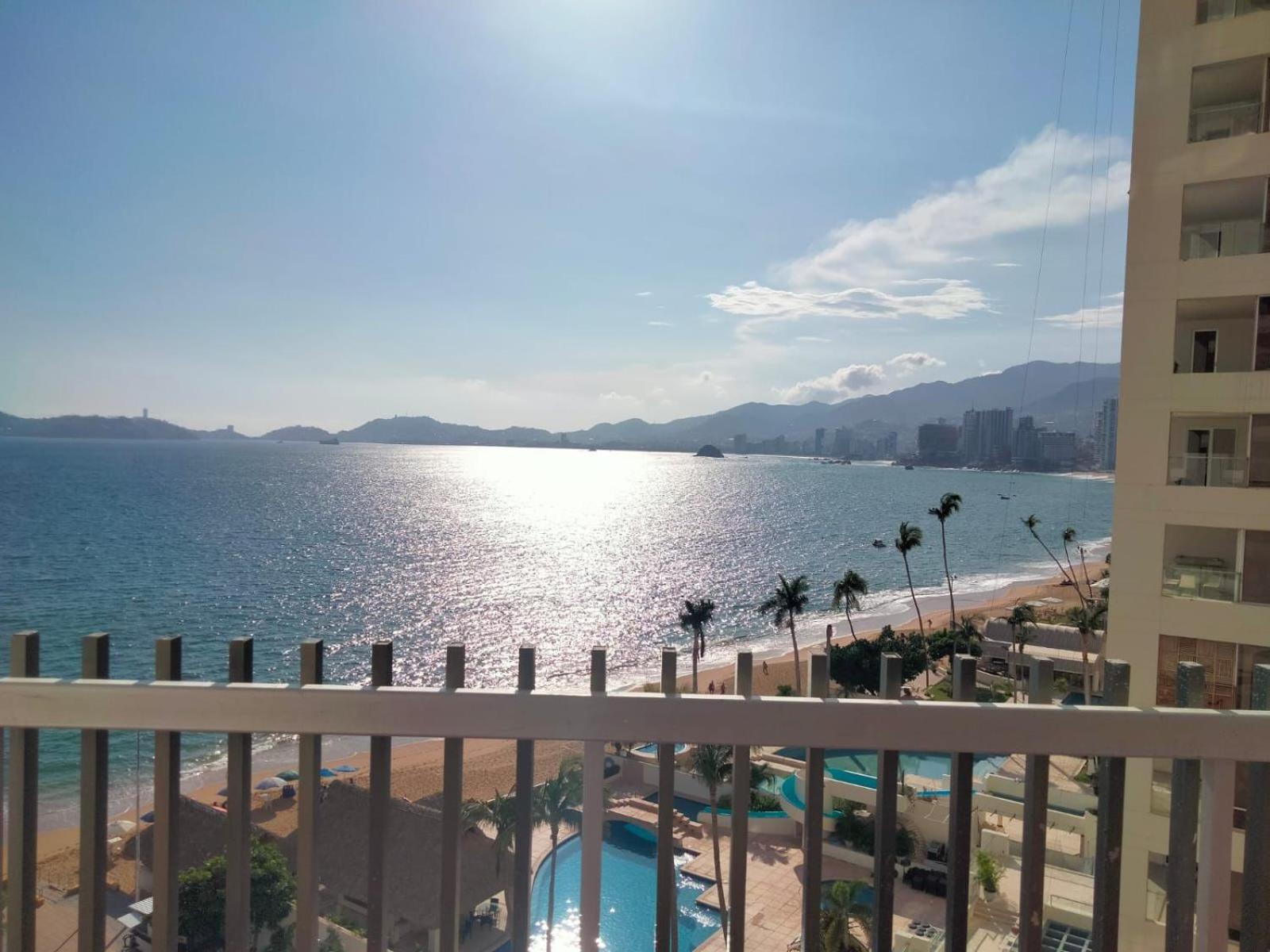 A PIE de la playa espectacular departamento view 2