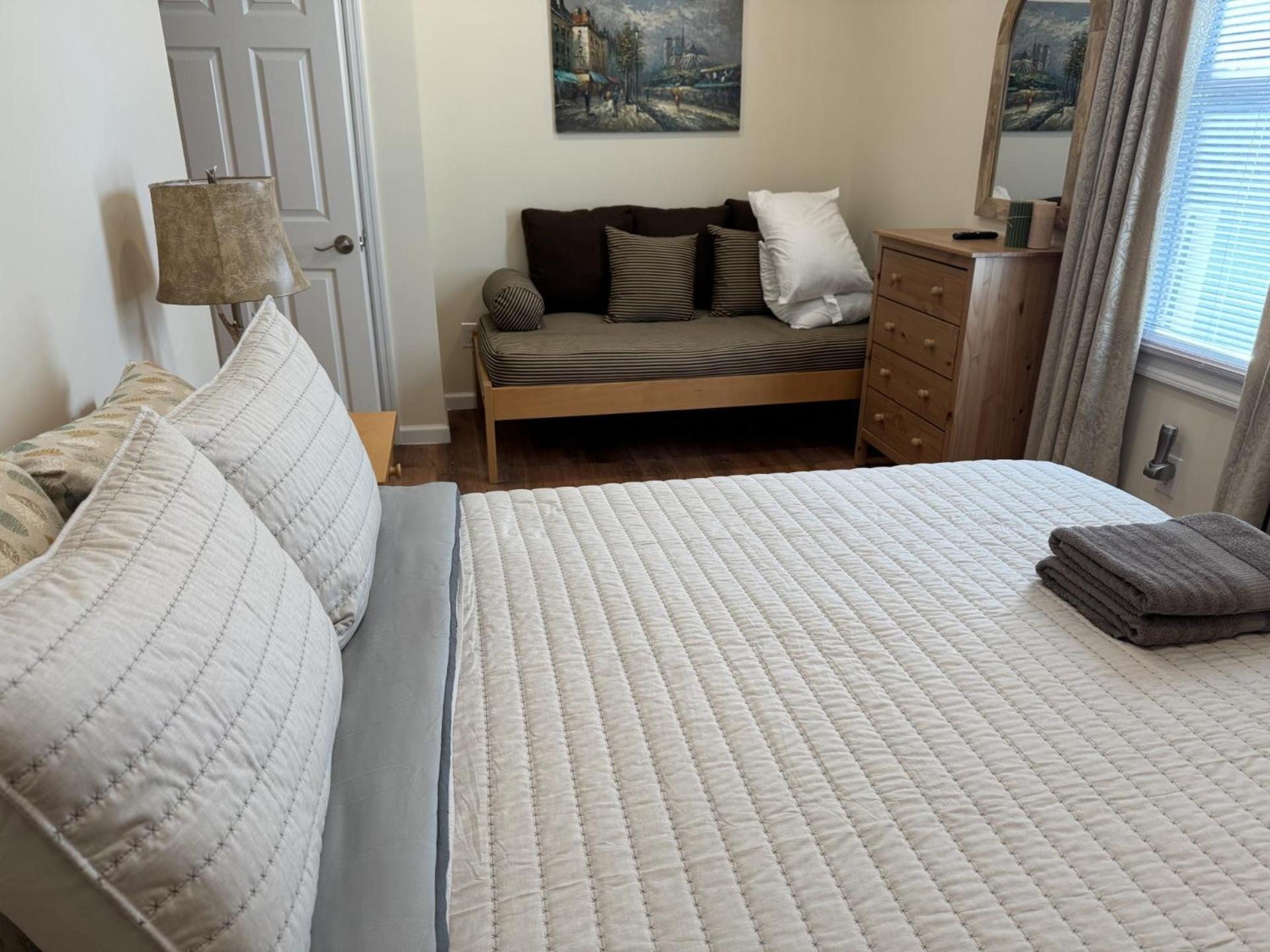 Saugerties Waterfront Getaway