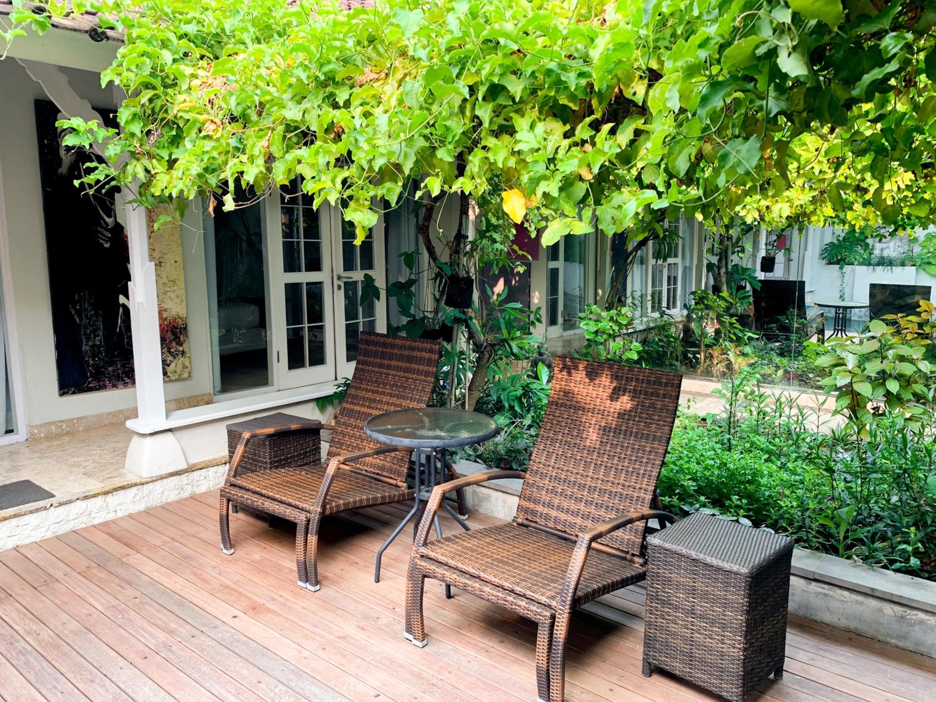 balance & terrace
