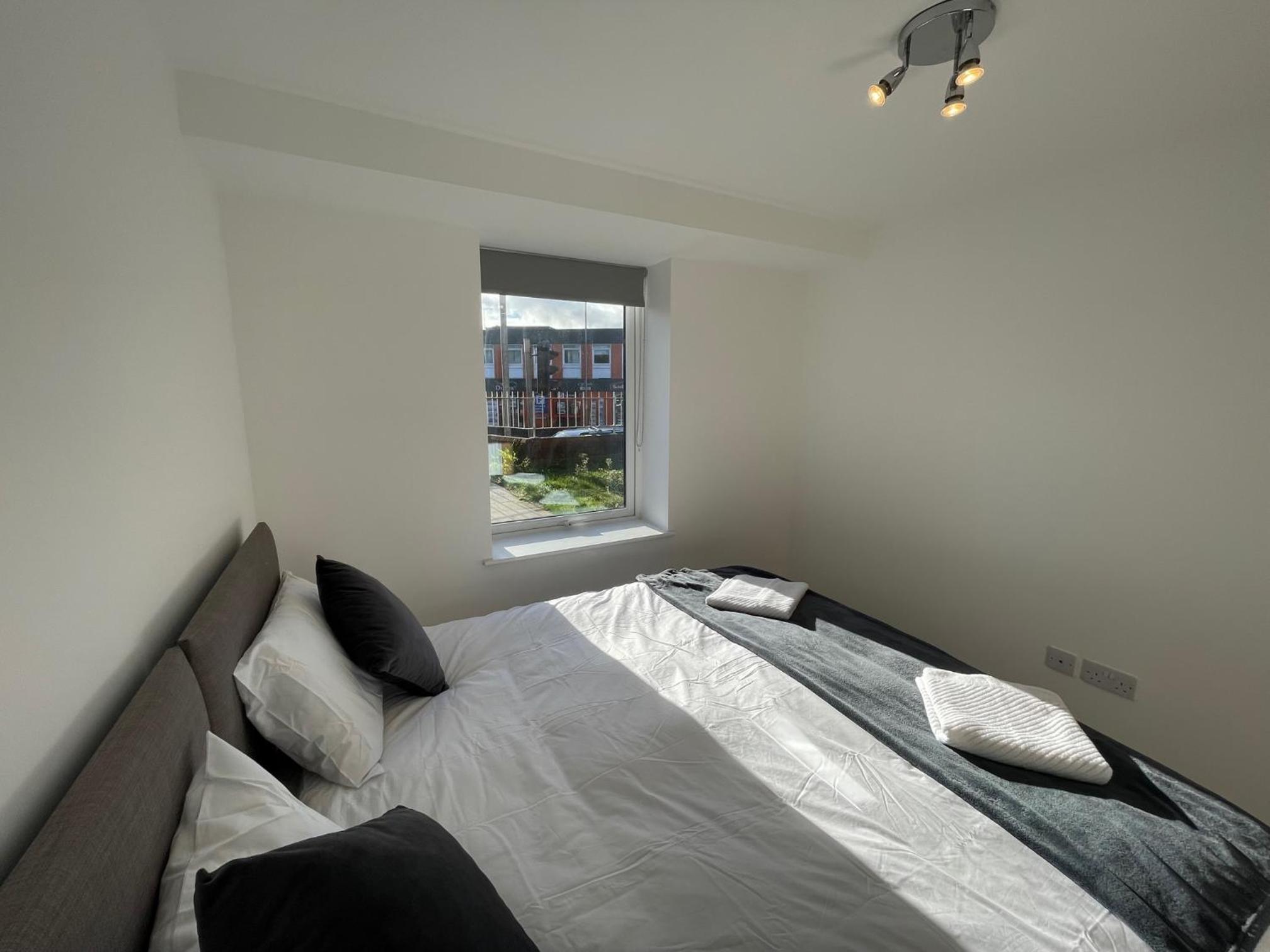 Lovely 1 bed apartment in the heart of High Wycombe town centre view 4