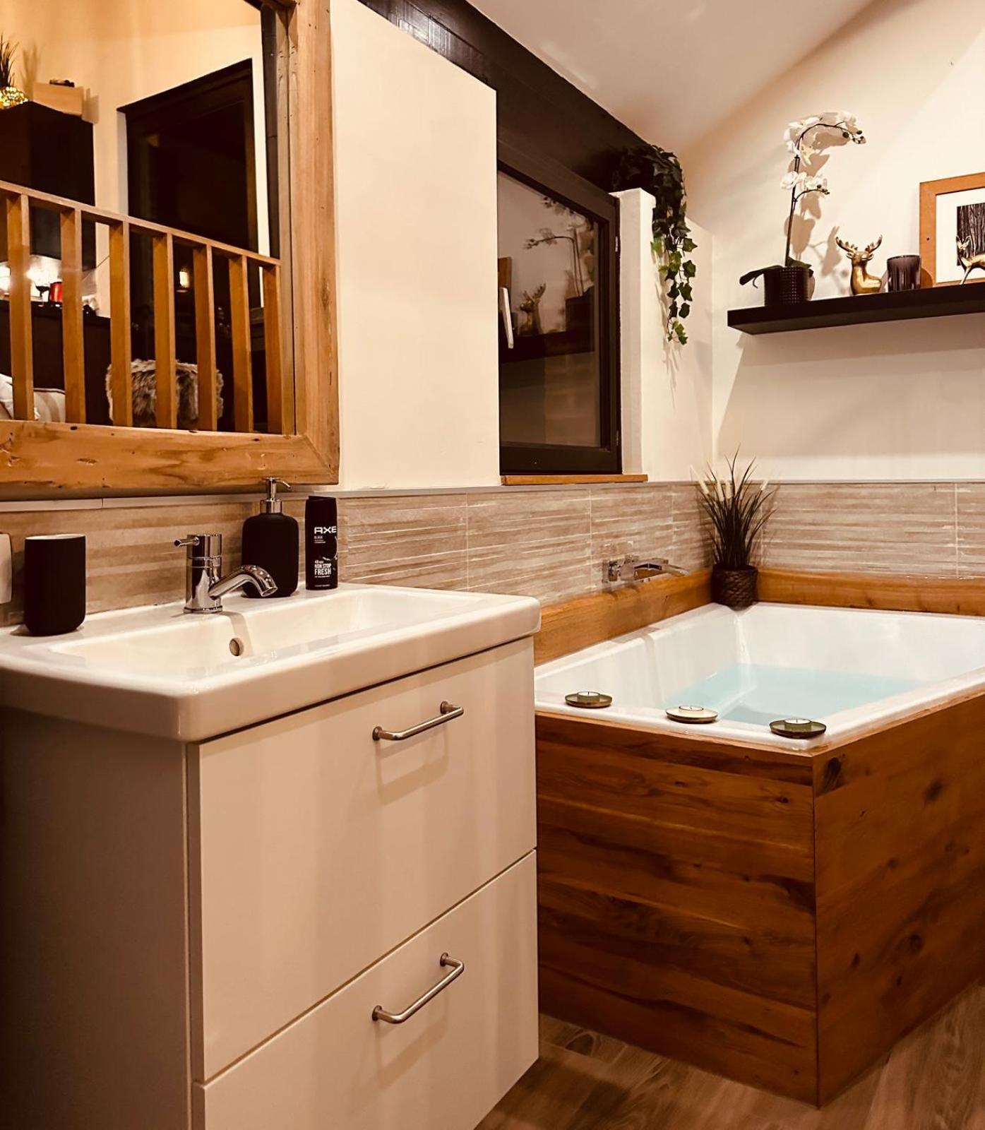 TINY HOUSE - La cabane de Tom