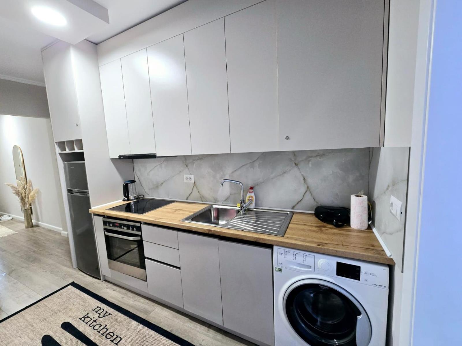 Nea Apartment