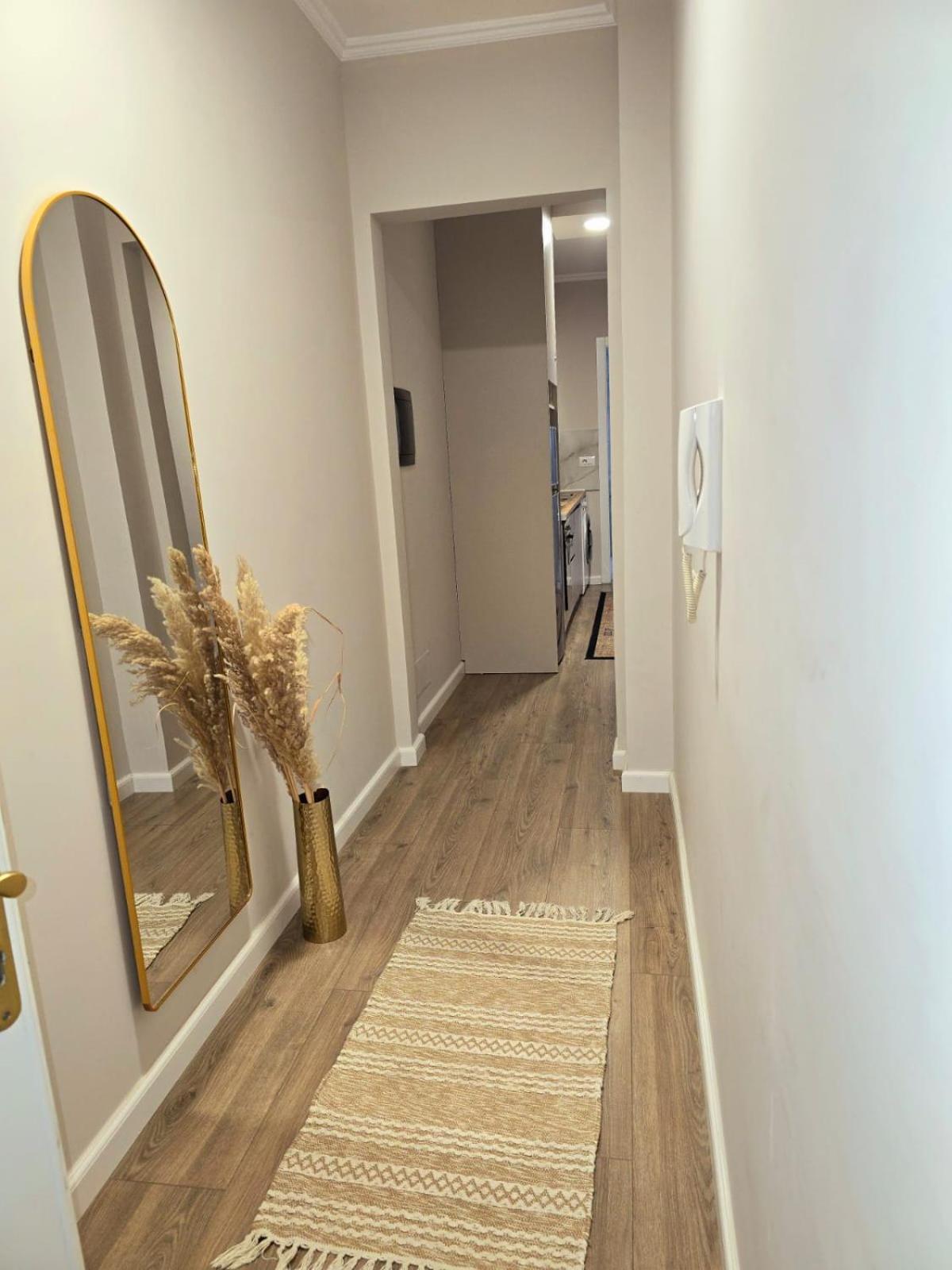 Nea Apartment