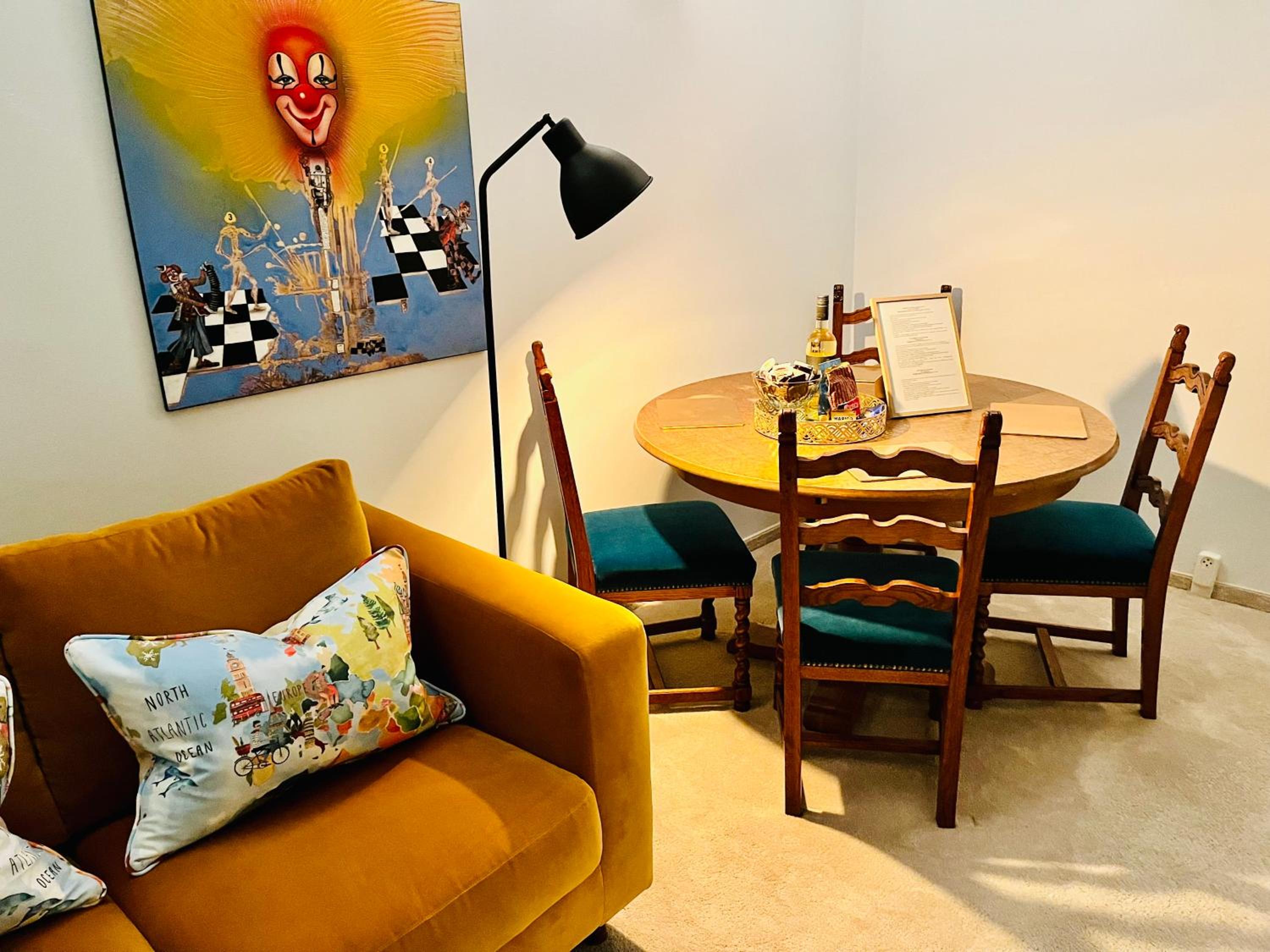 Suite Apartment