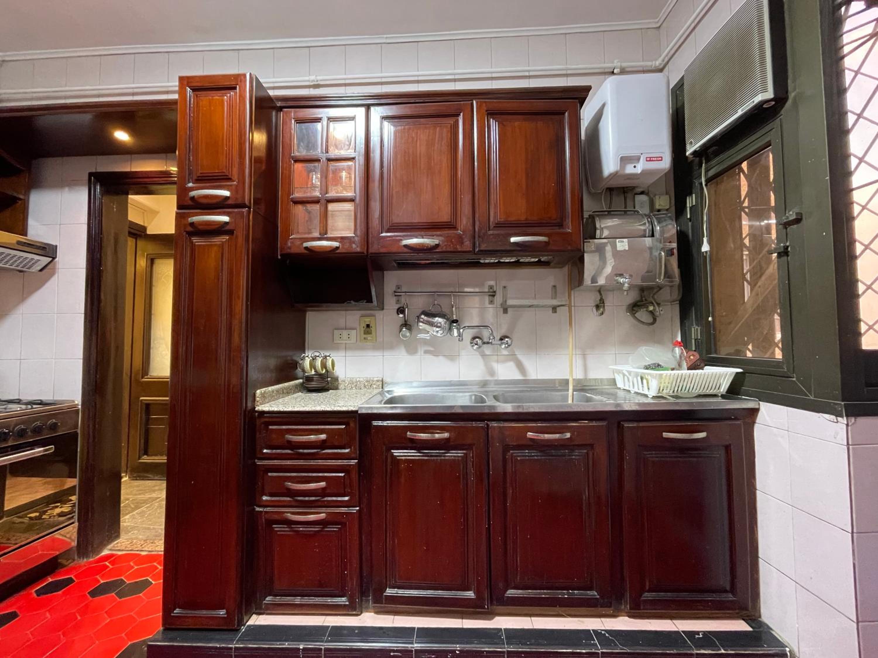 2 Bdrs Madii corniche apartment