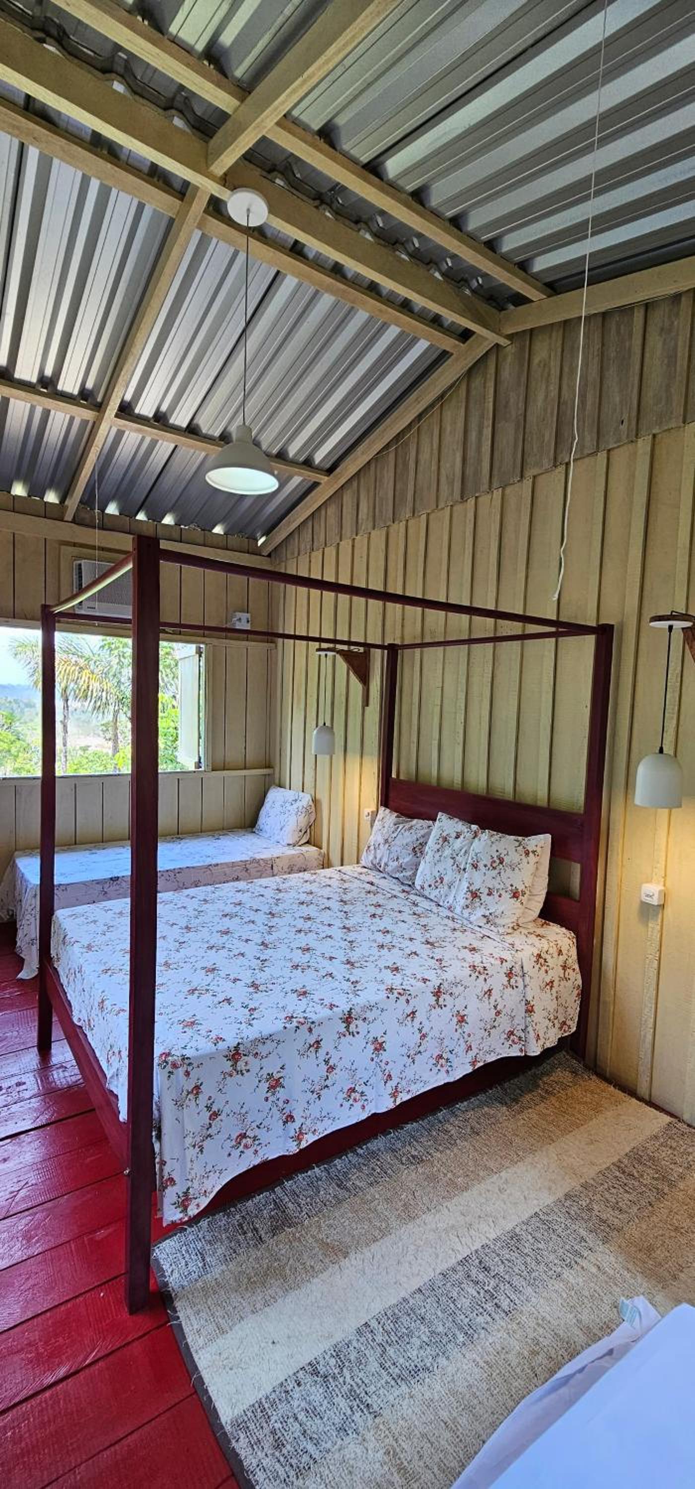 Premium Amazon Jungle Lodge