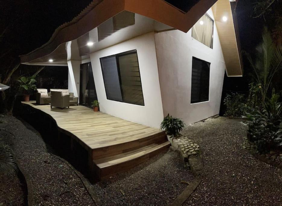 Corcovado jungle house