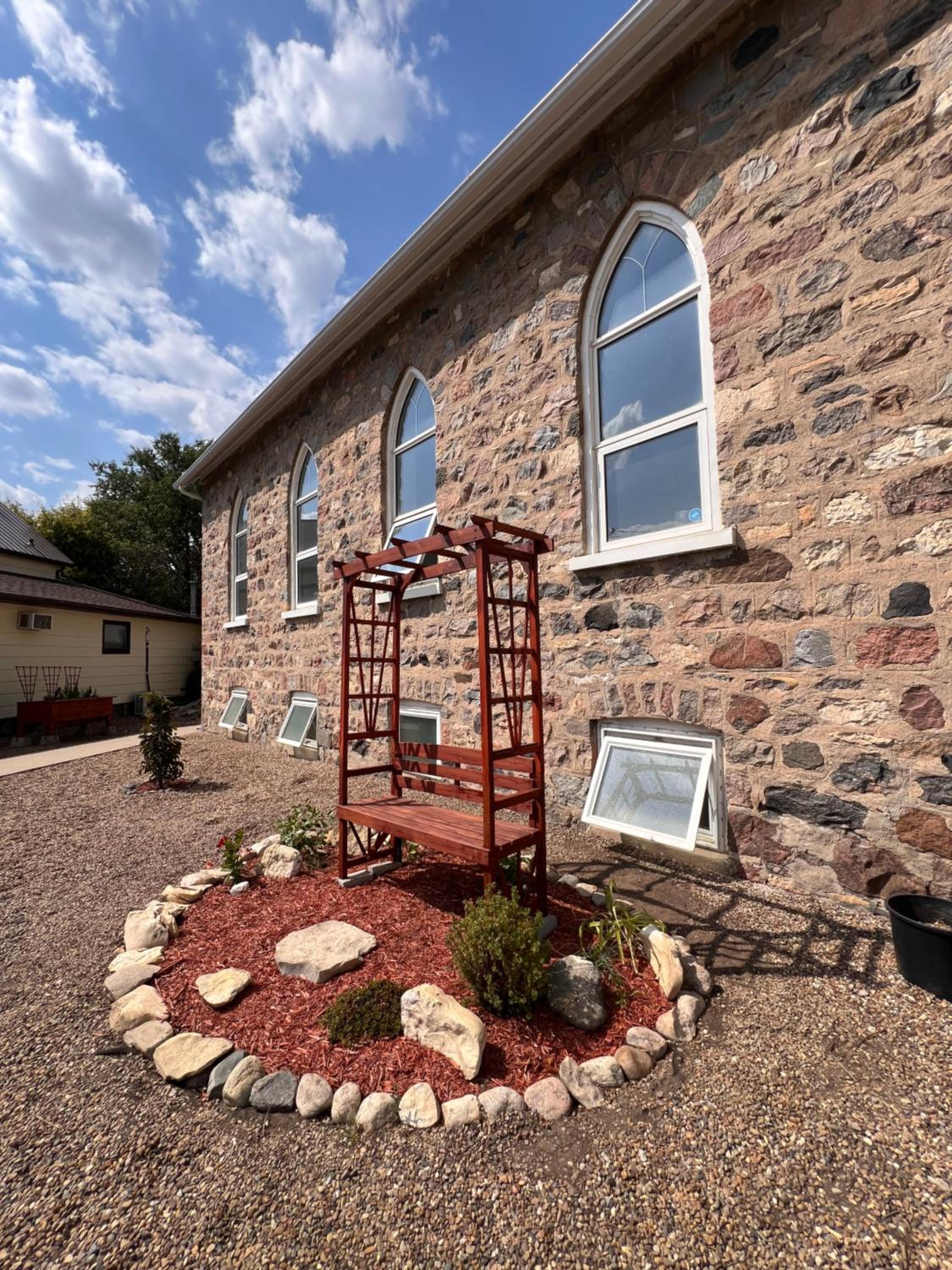 Old Stone Inn