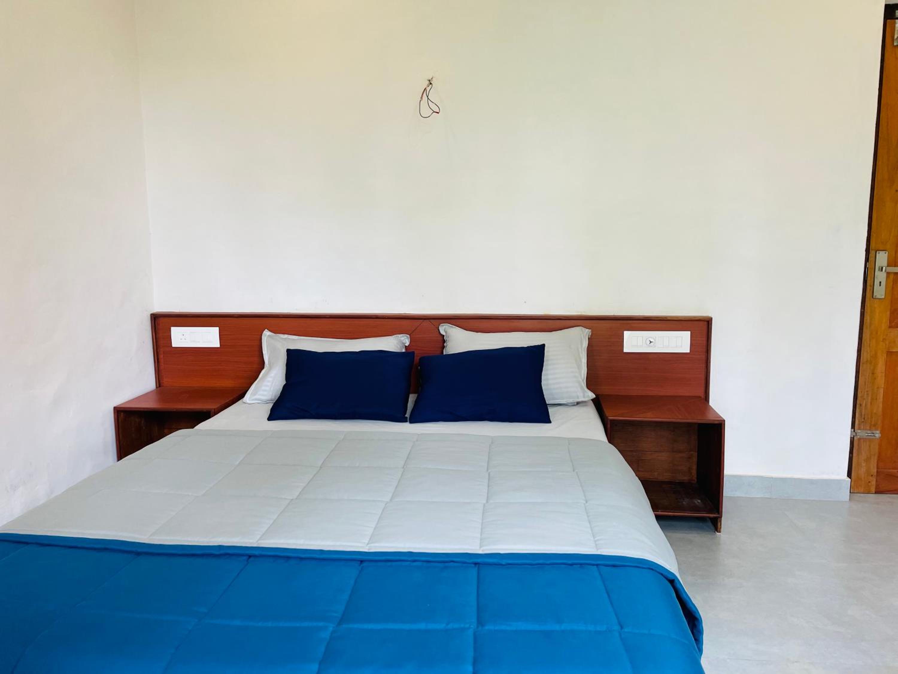 Senthamarai villa