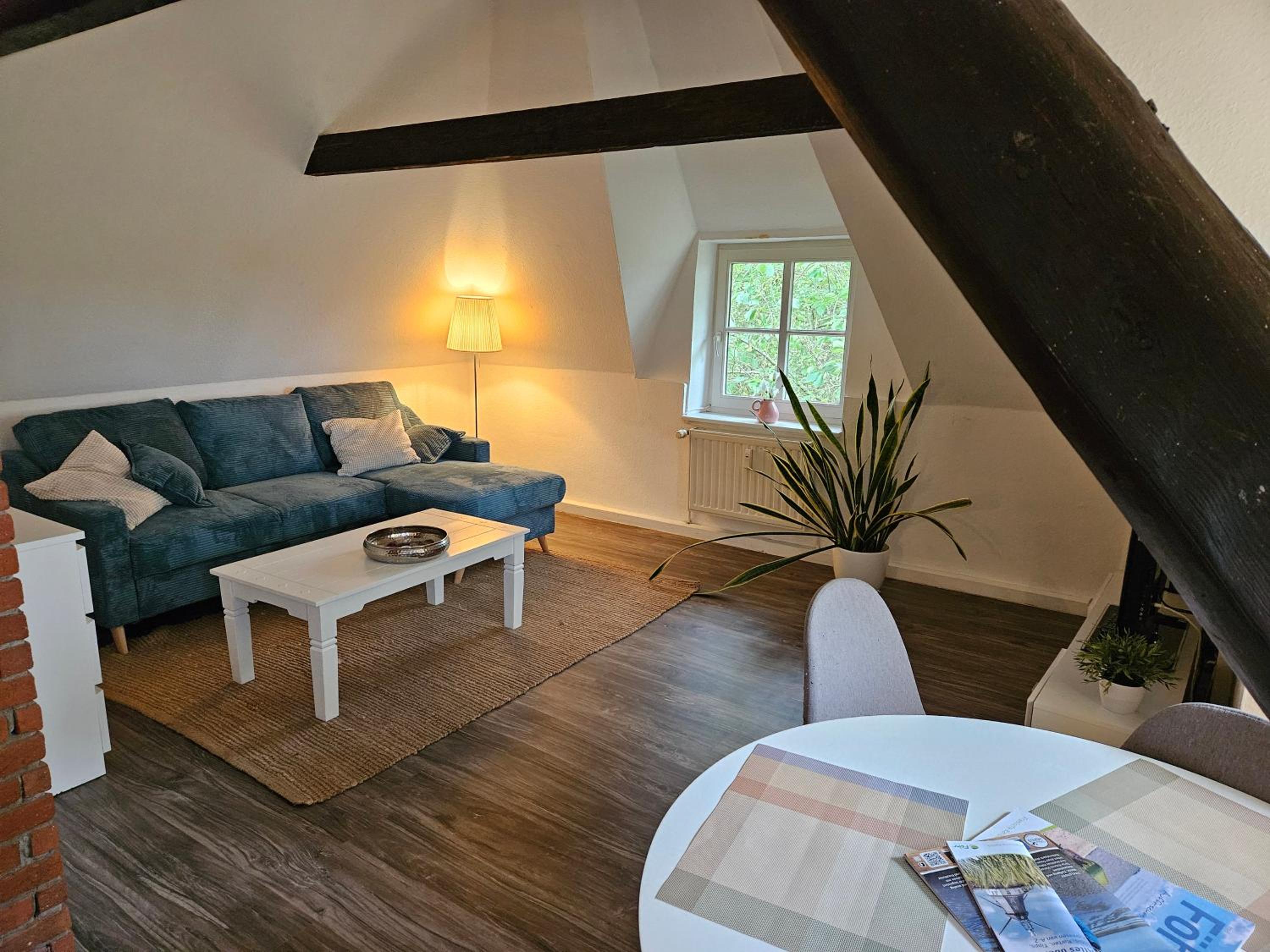 Föhrzeit Wohnung 3 Kuschelig unter Reet mit Garten