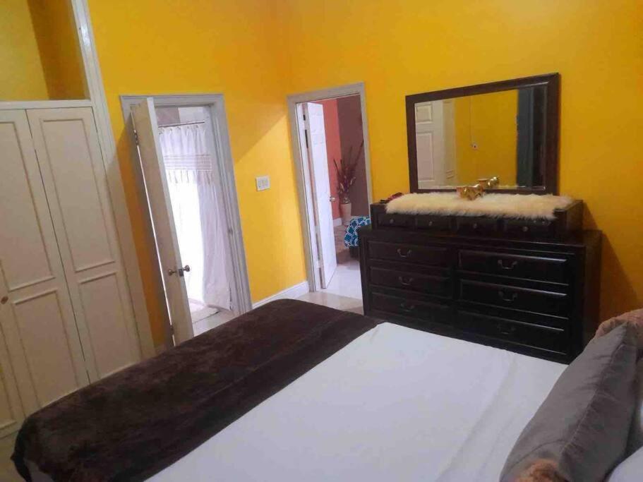 Immaculate 1 bedroom rental unit