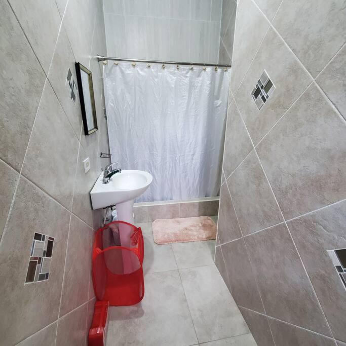 Immaculate 1 bedroom rental unit