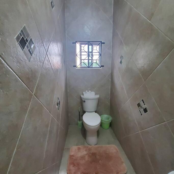 Immaculate 1 bedroom rental unit