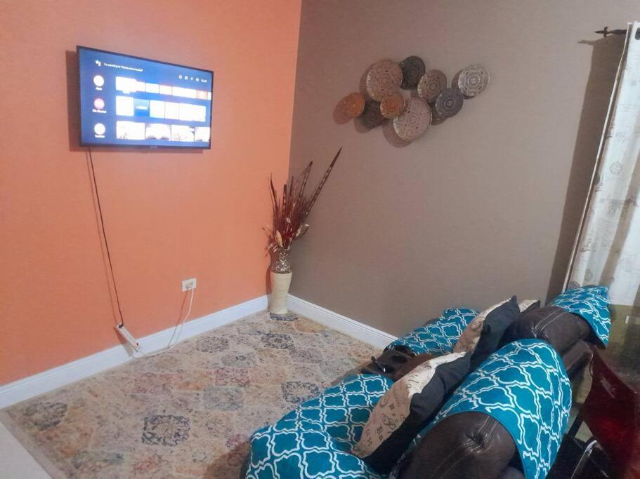 Immaculate 1 bedroom rental unit