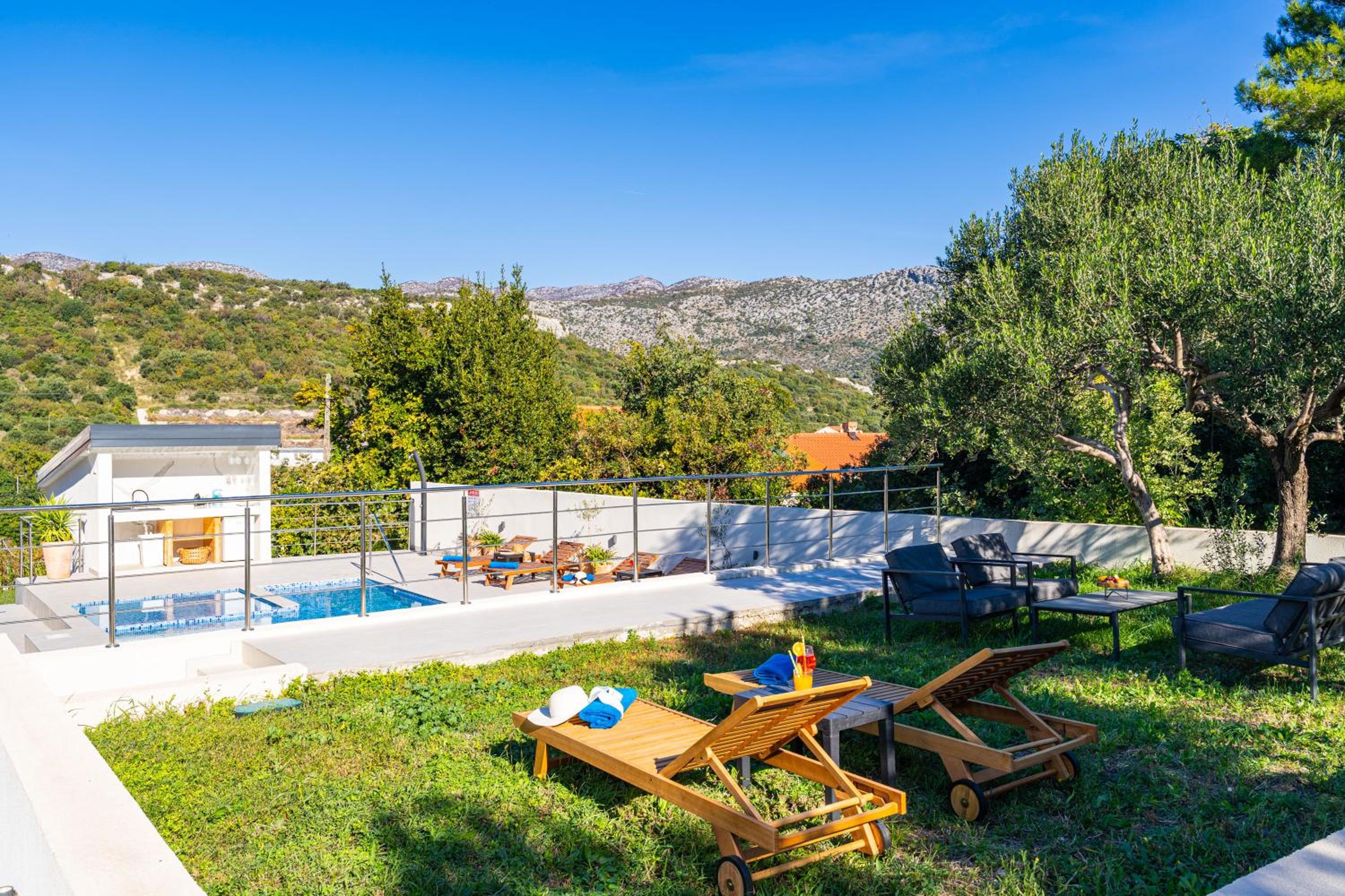 Villa Olivila
