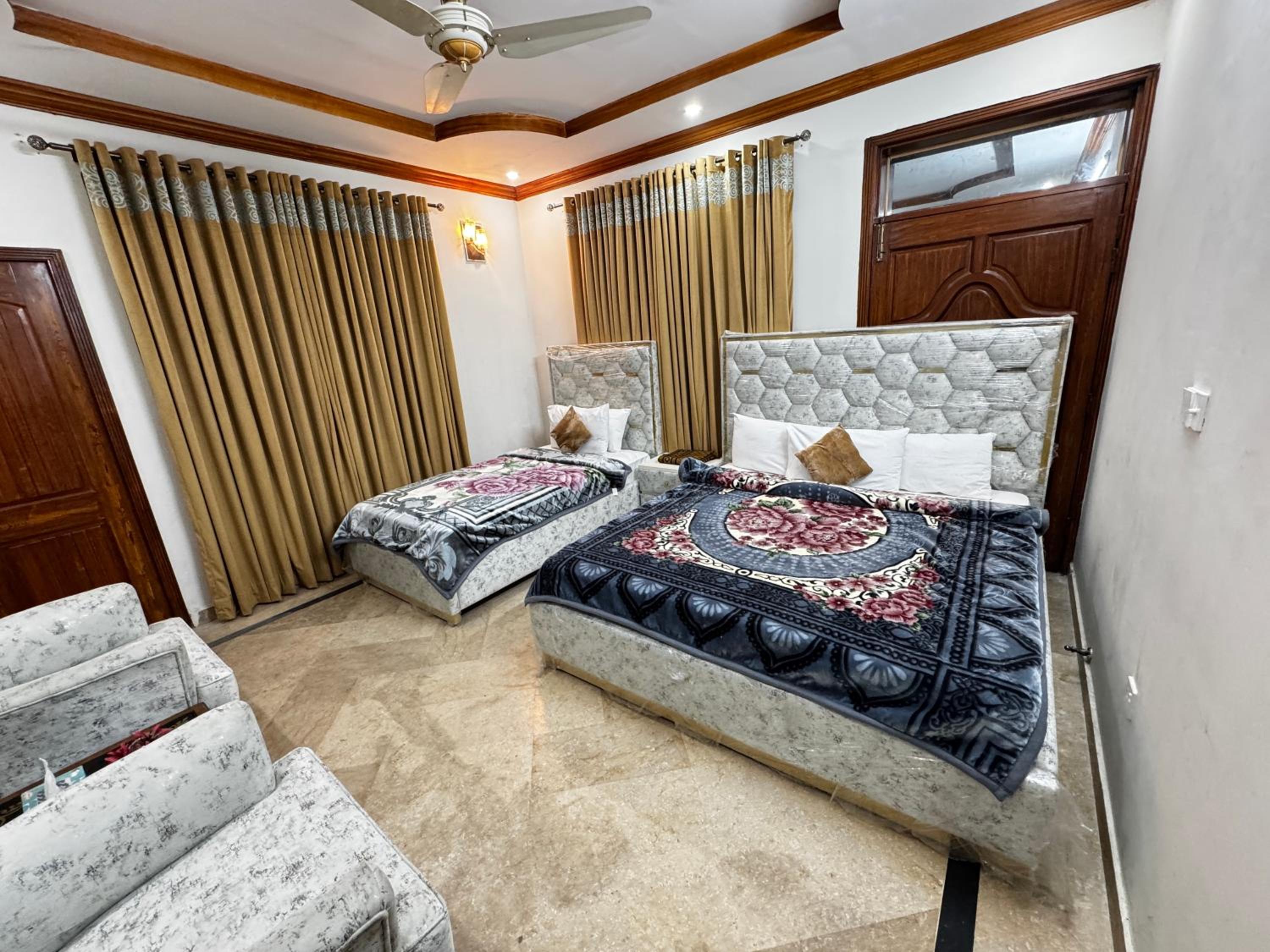 Luxury Guest House G10 view 4