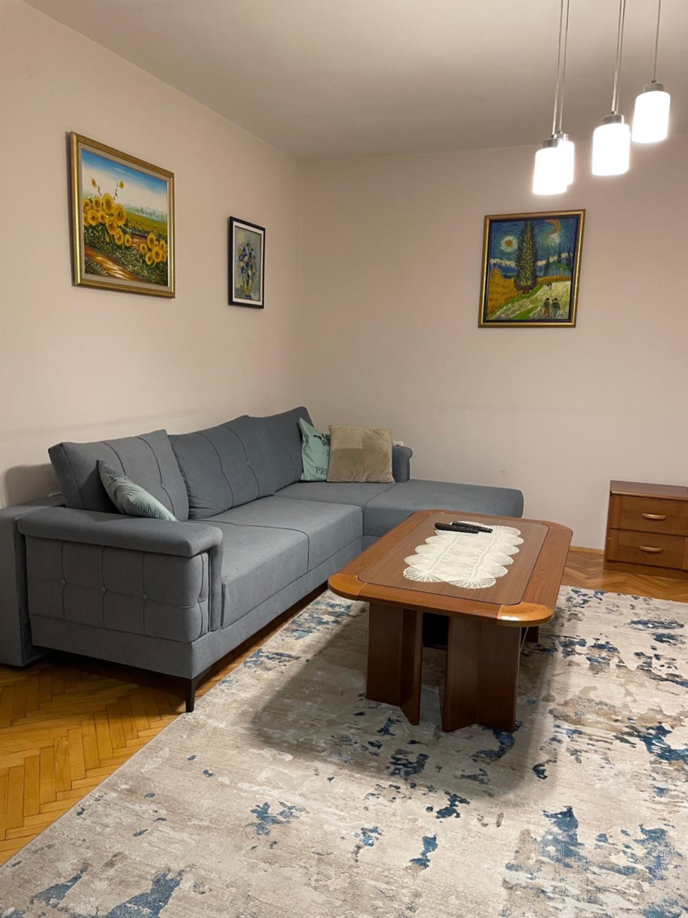 City Centre Comfort Apartment - Free Parking