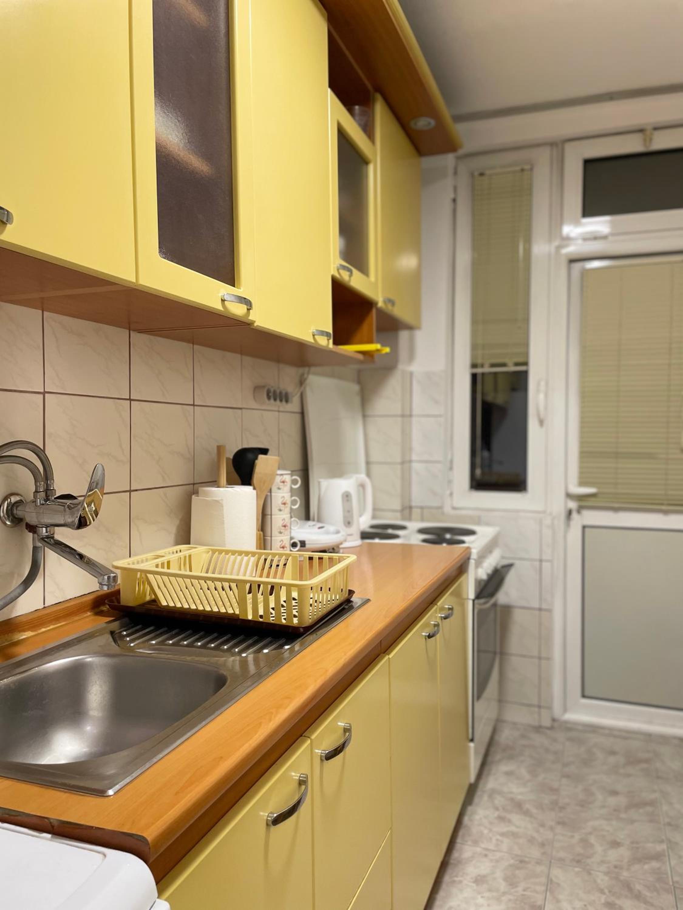City Centre Comfort Apartment - Free Parking