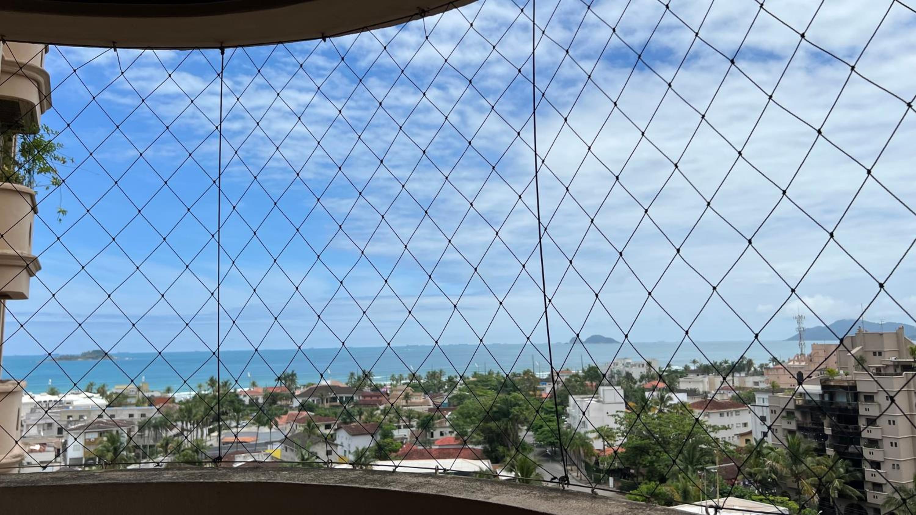 Lindo apto com VISTA MAR - Enseada Guarujá