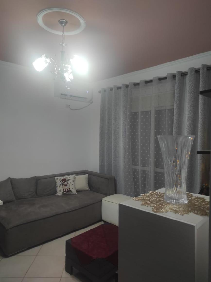 Smiley apartament