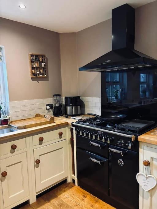 Rosemary cottage -Your Cozy Countryside Escape, Matlock view 5