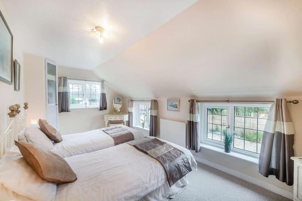 Country House - Pool Jacuzzi - Perfect for Celebrations, Work People view 5