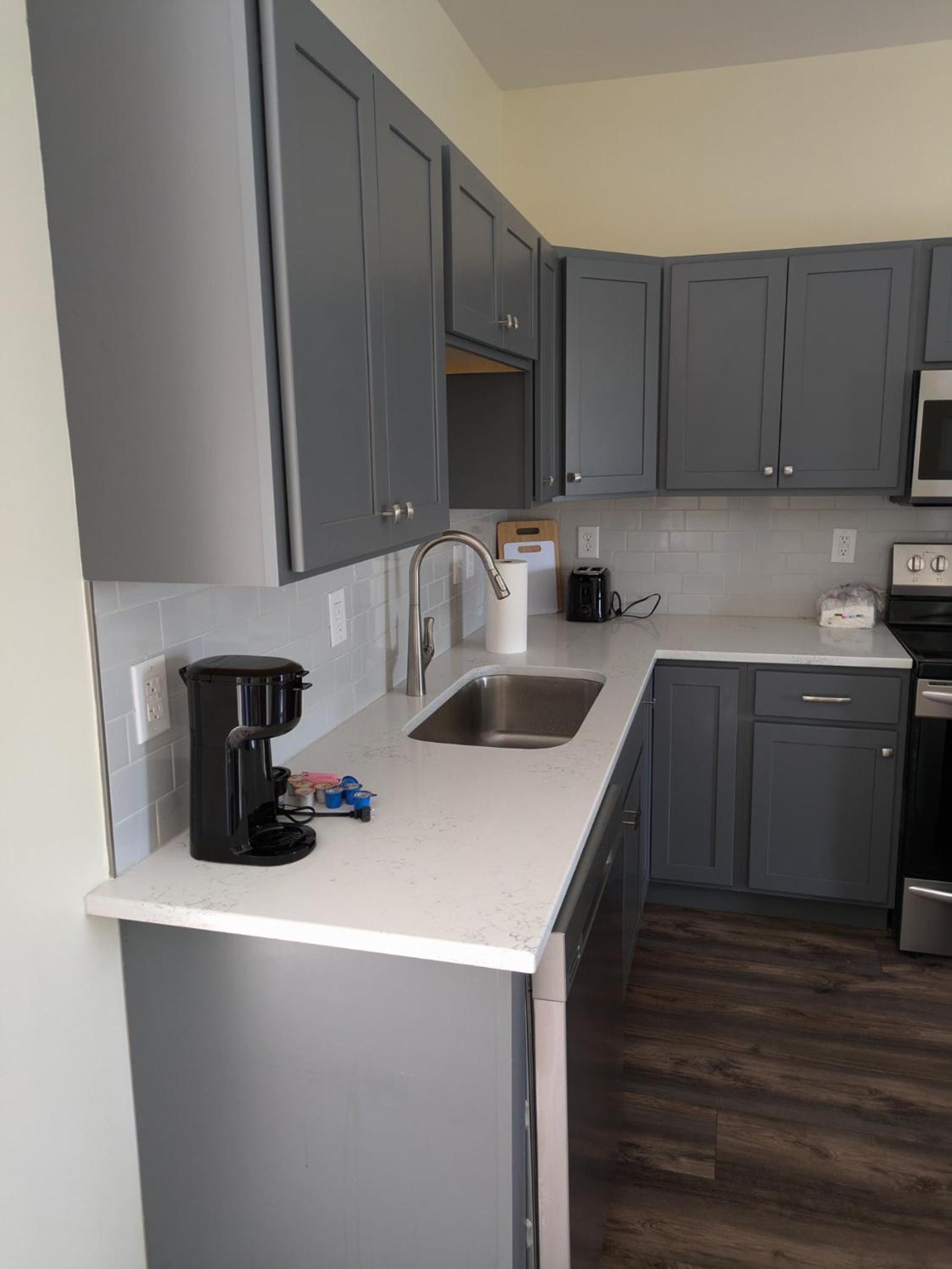 Bloomington Vacations - Walnut Street Near IU and Downtown B-Town - Property Image 3