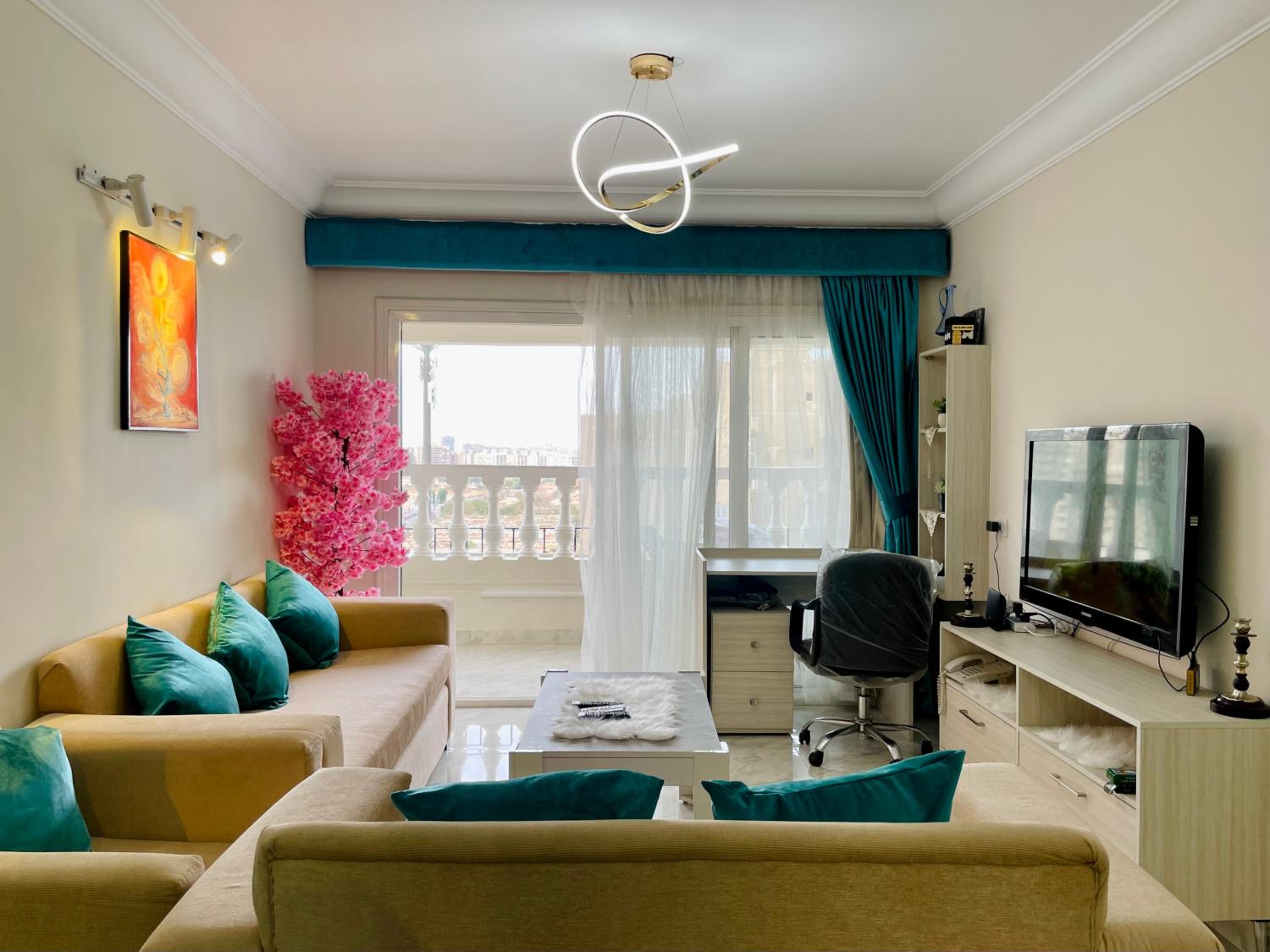 2Brs Apt 5min to Abbas Akkad and city stars